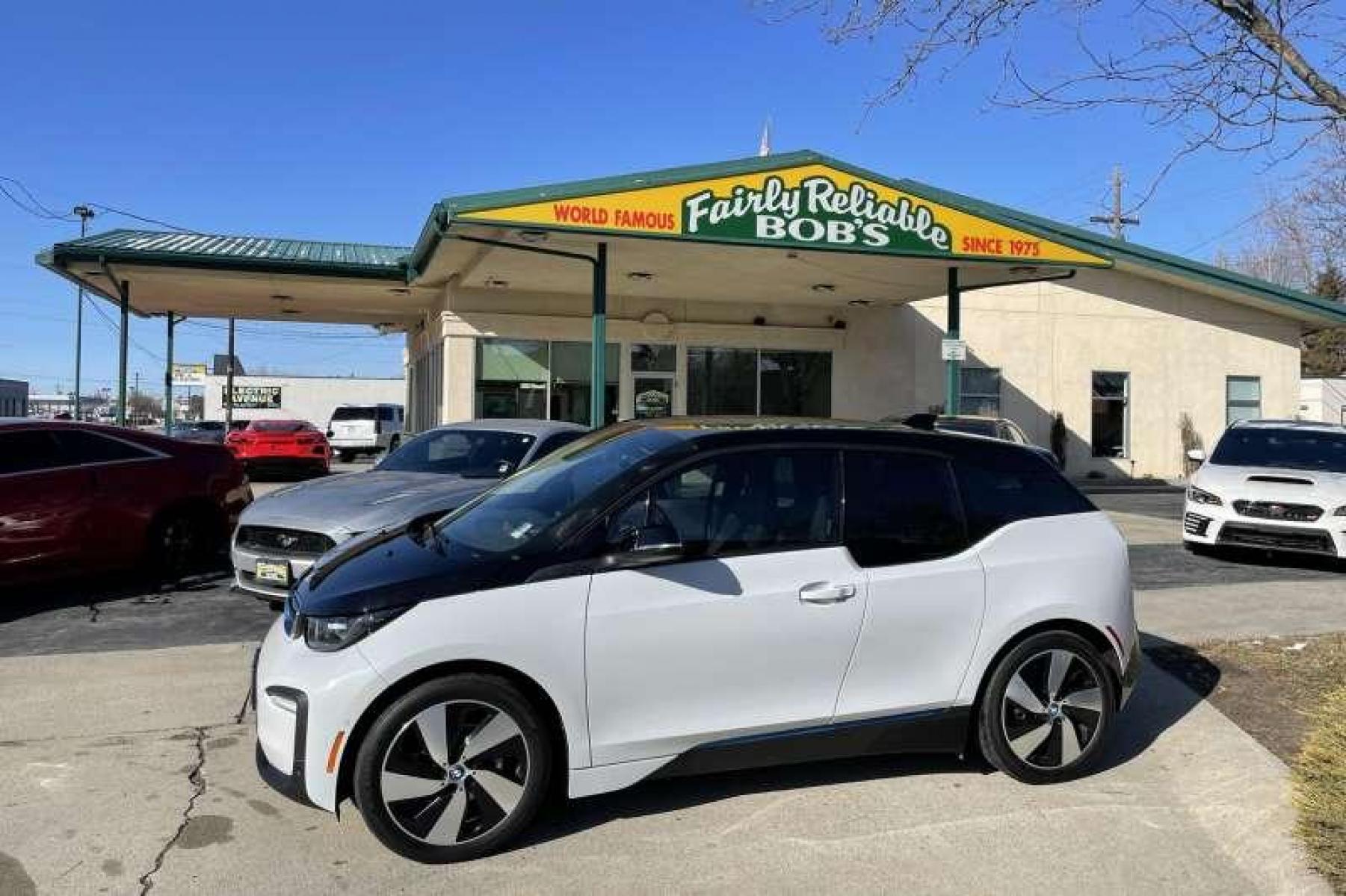 2018 Capparis White /Gray BMW i3 Extended Range (WBY7Z4C53JV) with an EV with Gas Range Extender engine, Automatic transmission, located at 2304 W. Main St., Boise, ID, 83702, (208) 342-7777, 43.622105, -116.218658 - Range Extender! Great way to save on gas! - Photo #0