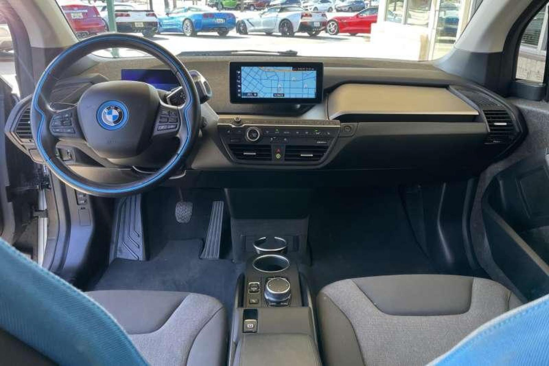 2018 Capparis White /Gray BMW i3 Extended Range (WBY7Z4C53JV) with an EV with Gas Range Extender engine, Automatic transmission, located at 2304 W. Main St., Boise, ID, 83702, (208) 342-7777, 43.622105, -116.218658 - Photo #7