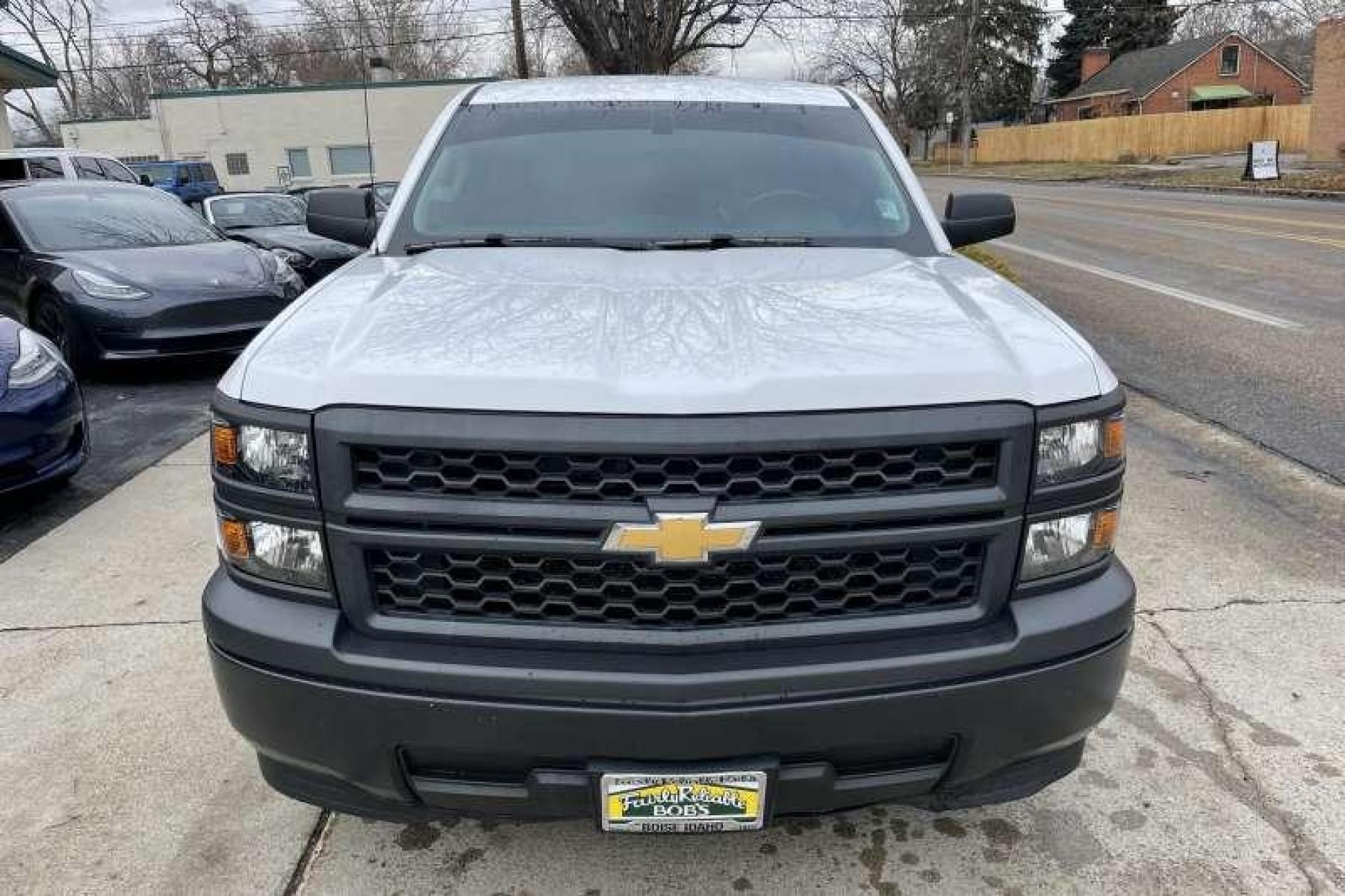 2014 Summit White /Black Chevrolet Silverado 1500 Regular Cab (1GCNCPEH4EZ) with an V6 4.3 Liter engine, Automatic transmission, located at 2304 W. Main St., Boise, ID, 83702, (208) 342-7777, 43.622105, -116.218658 - Photo #1