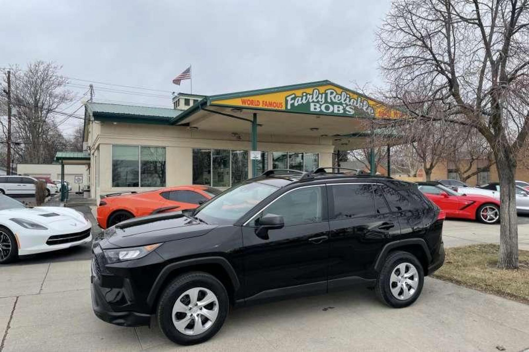 2021 Black /Black Toyota RAV4 LE (2T3F1RFV6MC) with an 4 Cyl 2.5 Liter engine, Automatic transmission, located at 2304 W. Main St., Boise, ID, 83702, (208) 342-7777, 43.622105, -116.218658 - Low miles! Ready to Go! - Photo #0