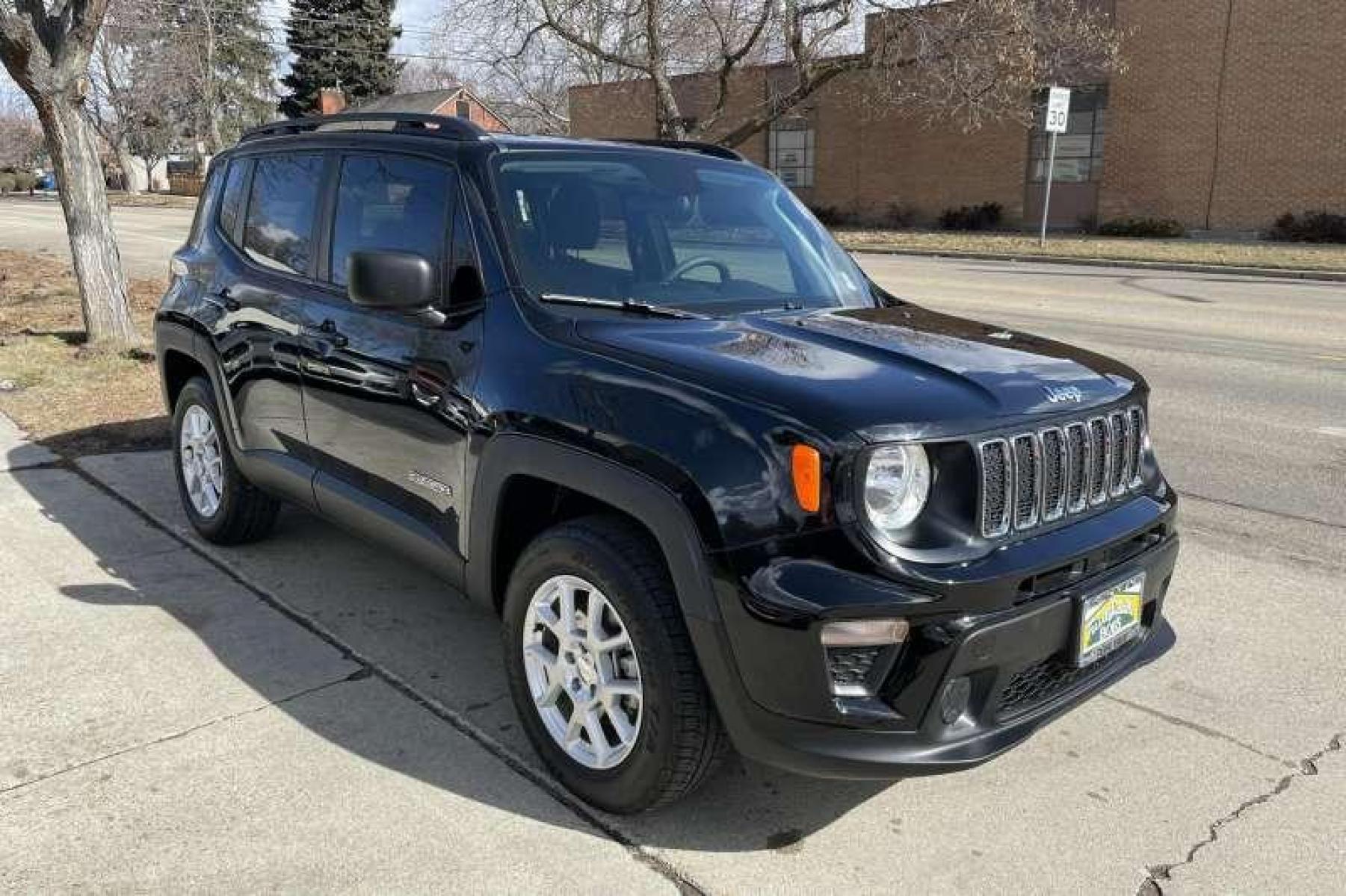 2020 Black /Black Jeep Renegade Sport (ZACNJBAB7LP) with an 4 Cyl 2.4 Liter engine, Automatic transmission, located at 2304 W. Main St., Boise, ID, 83702, (208) 342-7777, 43.622105, -116.218658 - Financing Available O.A.C. - Photo #2