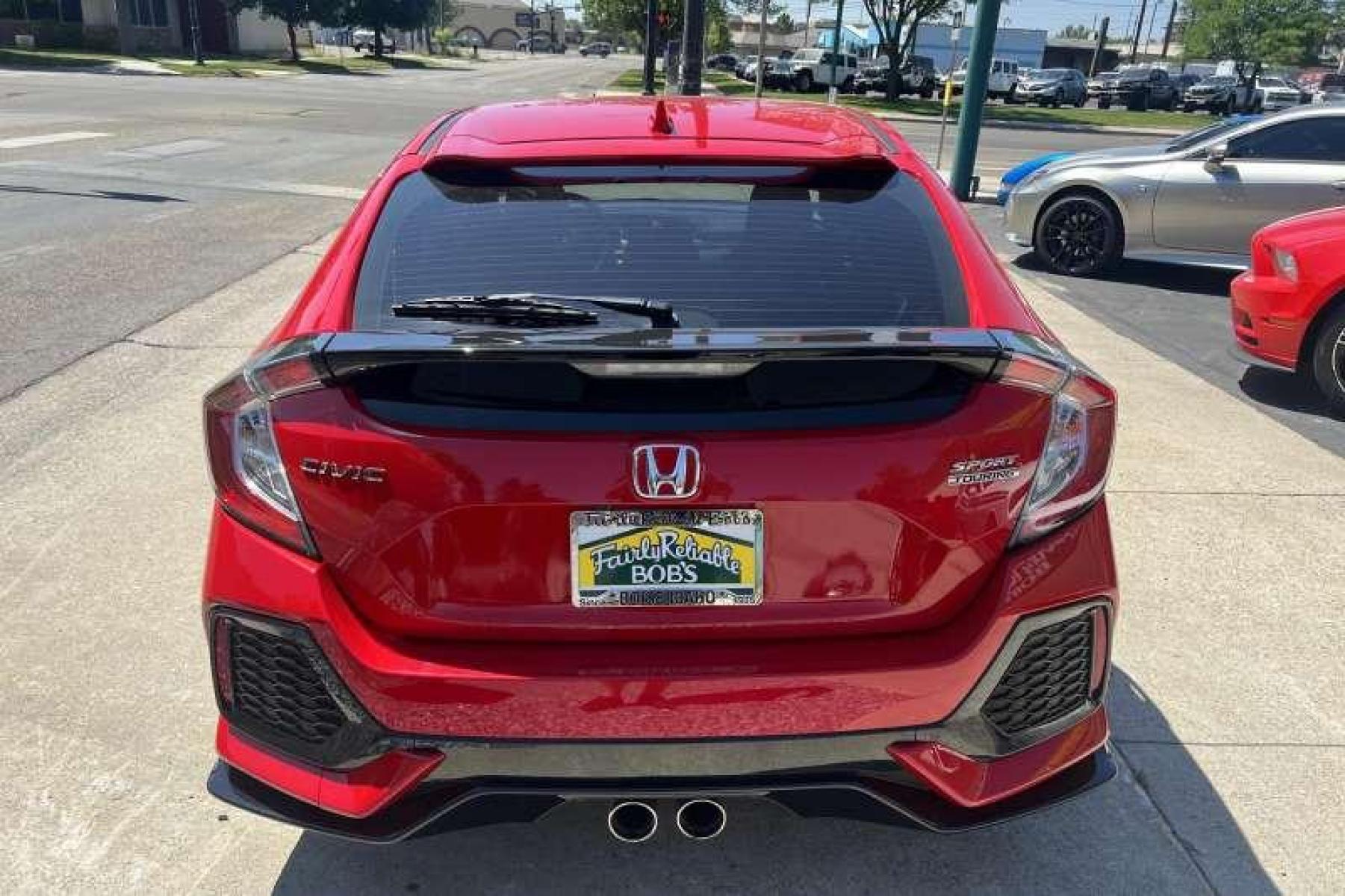 2019 Rallye Red /Black Honda Civic Sport Touring (SHHFK7H99KU) with an 1.5L i4 Turbo engine, Automatic transmission, located at 2304 W. Main St., Boise, ID, 83702, (208) 342-7777, 43.622105, -116.218658 - Financing Available O.A.C. - Photo #3