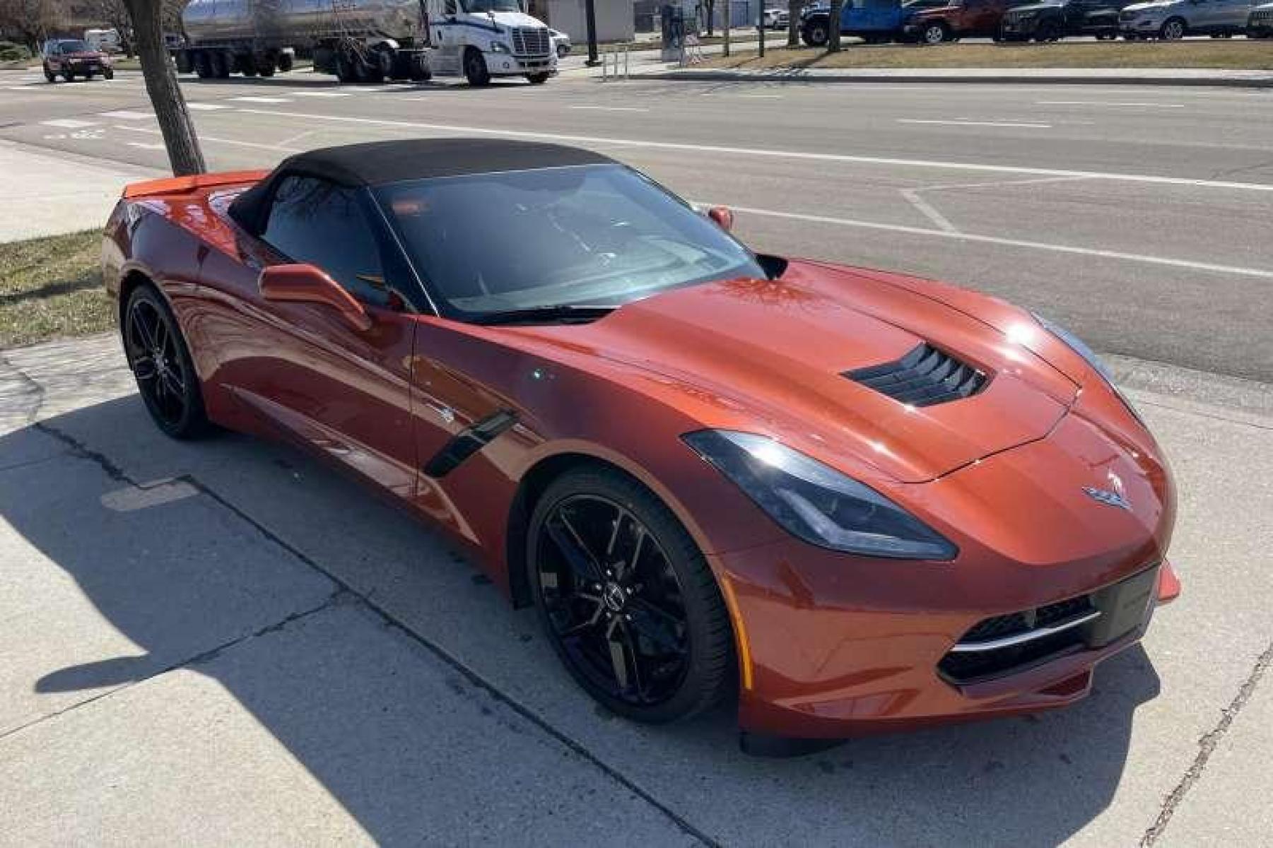 2015 Daytona Sunrise Orange /Black Chevrolet Corvette Stingray 3LT Z51 Convertible (1G1YM3D72F5) with an LT1 engine, Automatic transmission, located at 2304 W. Main St., Boise, ID, 83702, (208) 342-7777, 43.622105, -116.218658 - Financing Available O.A.C. - Photo #2