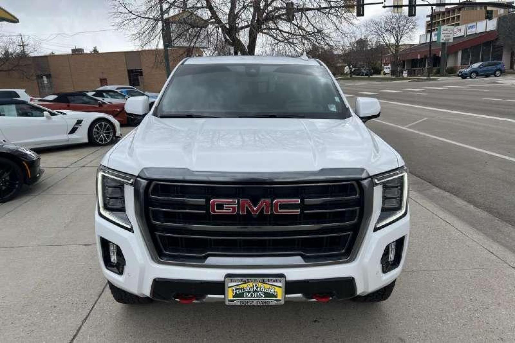 2021 Summit White /Black GMC Yukon AT4 (1GKS2CKD0MR) with an V8 5.3 Liter engine, Automatic transmission, located at 2304 W. Main St., Boise, ID, 83702, (208) 342-7777, 43.622105, -116.218658 - All-Terrain package! Ready to Go! - Photo #1