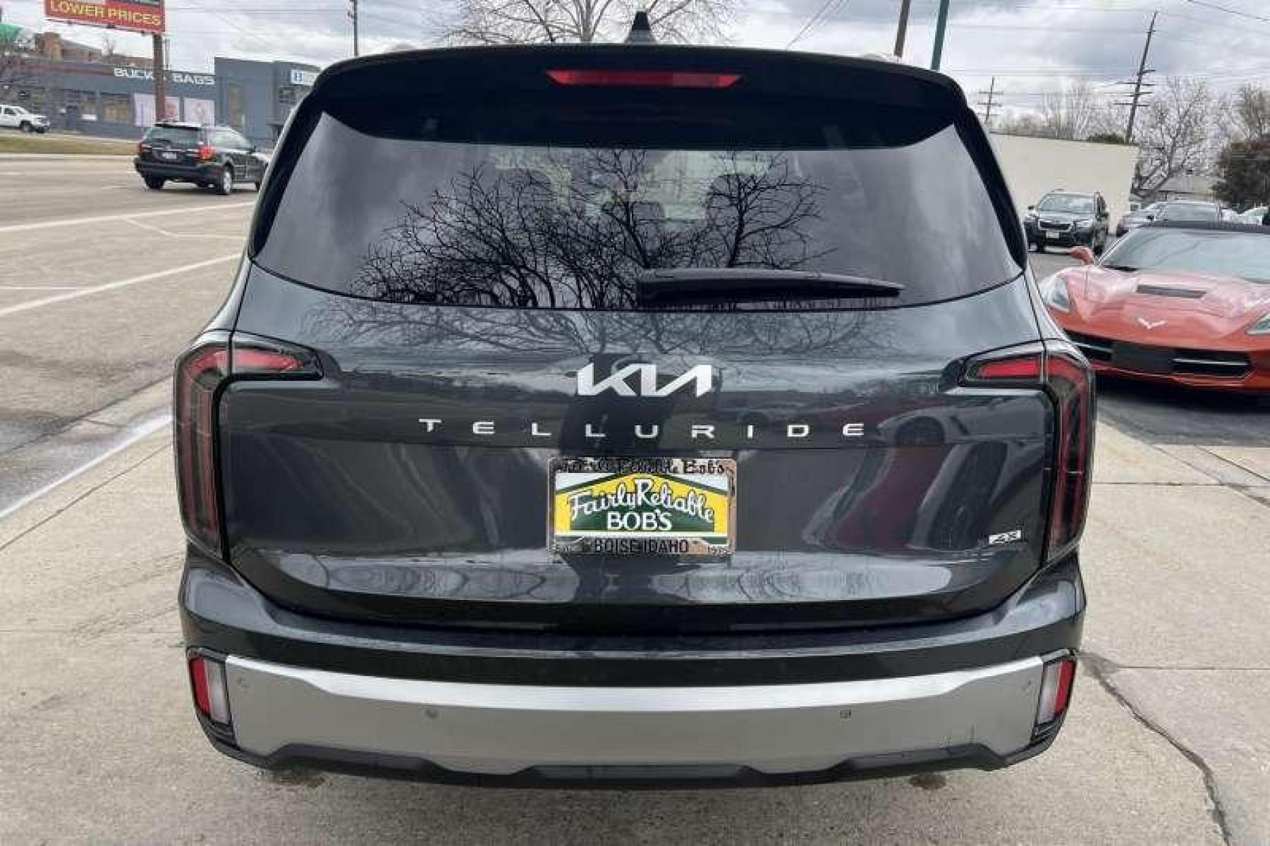 2023 Gravity Gray /Black Kia Telluride EX (5XYP3DGC9PG) with an V6 3.8 Liter engine, Automatic transmission, located at 2304 W. Main St., Boise, ID, 83702, (208) 342-7777, 43.622105, -116.218658 - Financing Available O.A.C. - Photo #3