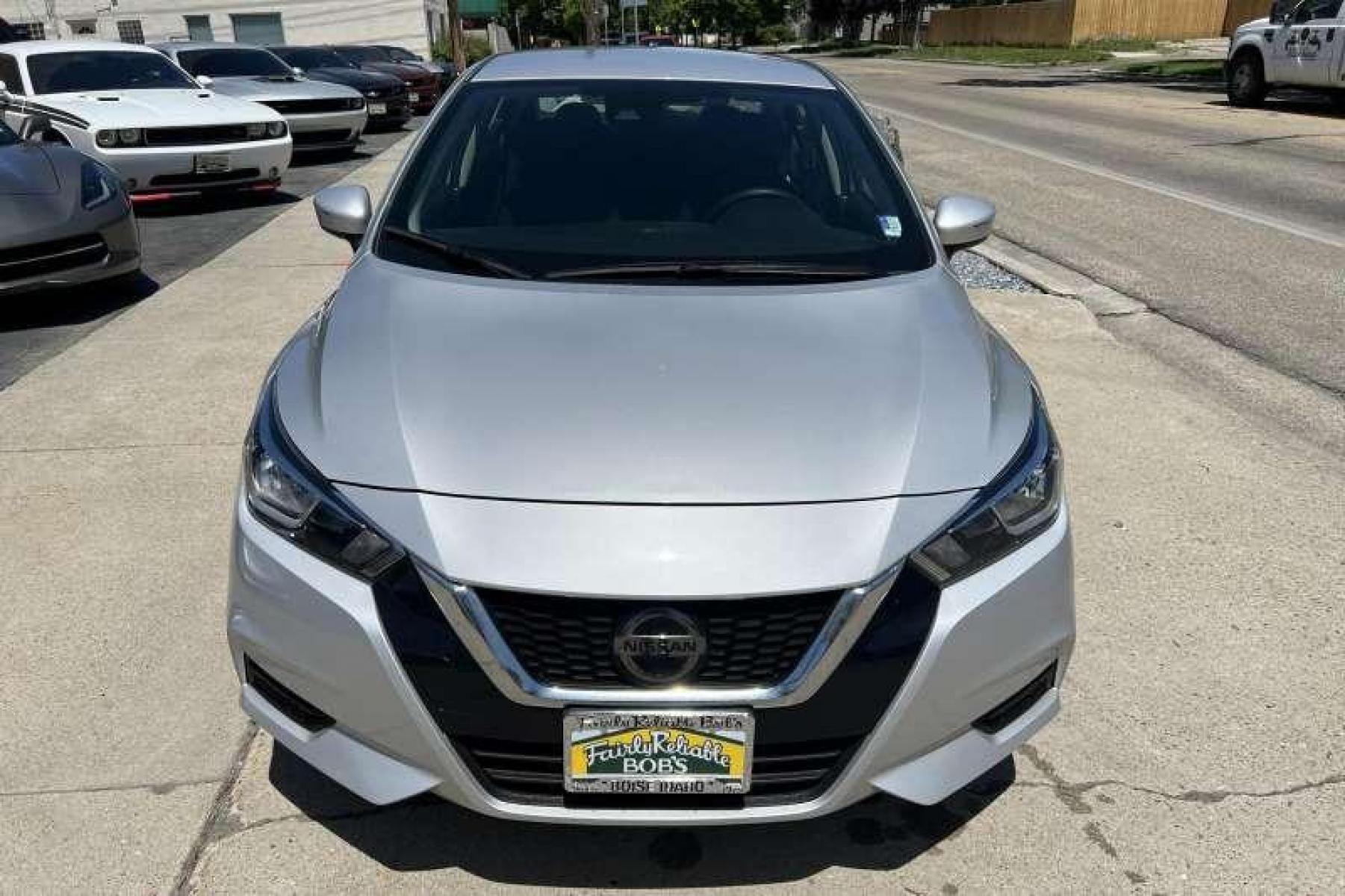 2020 Briliiant Silver /Black Nissan Versa SV (3N1CN8EV8LL) with an 4 Cyl 1.6 Liter engine, Automatic transmission, located at 2304 W. Main St., Boise, ID, 83702, (208) 342-7777, 43.622105, -116.218658 - Financing Available O.A.C. - Photo #1