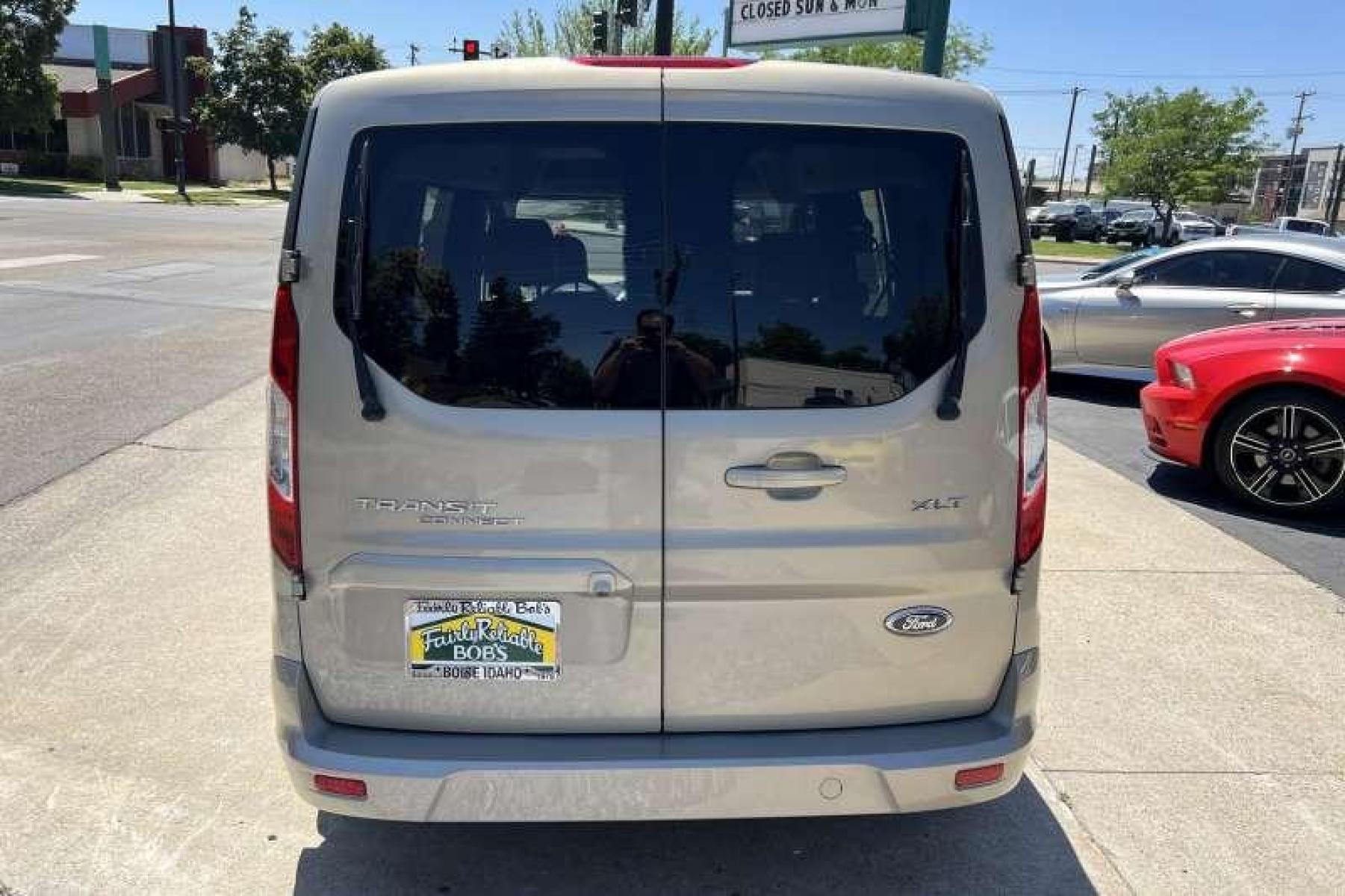 2014 Tectonic Silver Metallic /Gray/Black Ford Transit Connect XLT (NM0GS9F74E1) with an 2.5L i4 engine, Automatic transmission, located at 2304 W. Main St., Boise, ID, 83702, (208) 342-7777, 43.622105, -116.218658 - Financing Available O.A.C. - Photo #3