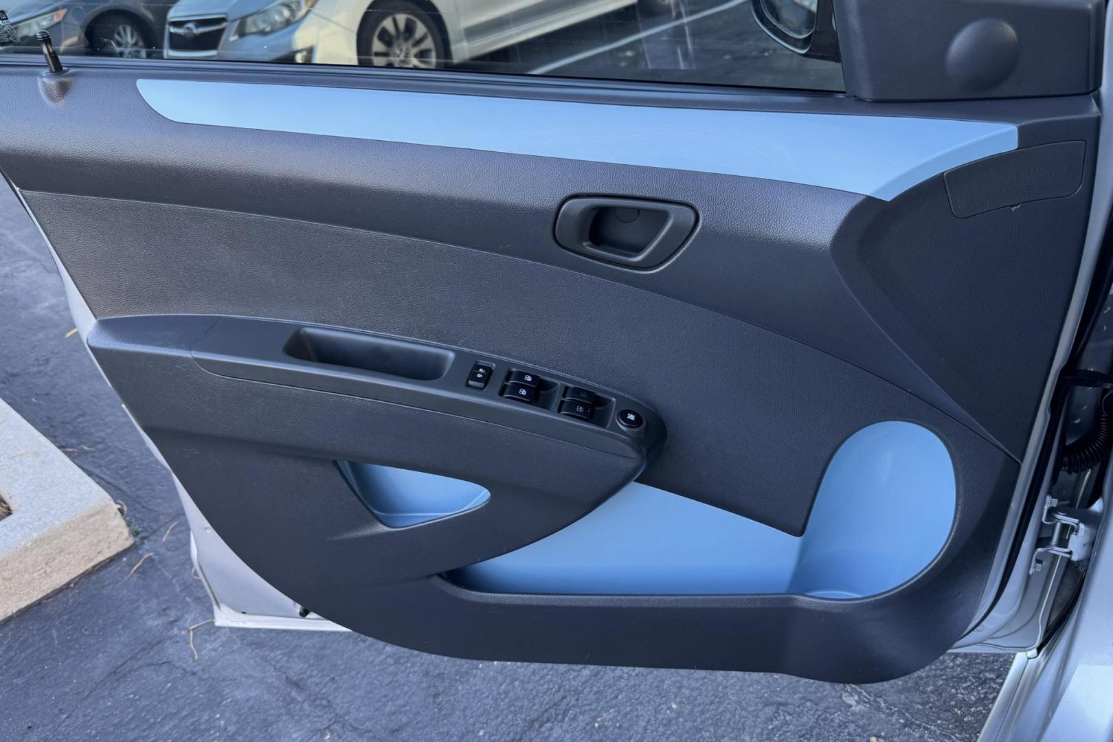 2014 Quicksilver Metallic /Black Chevrolet Spark EV LT (KL8CL6S05EC) with an EV engine, Automatic transmission, located at 2304 W. Main St., Boise, ID, 83702, (208) 342-7777, 43.622105, -116.218658 - All Electric! - Photo#4