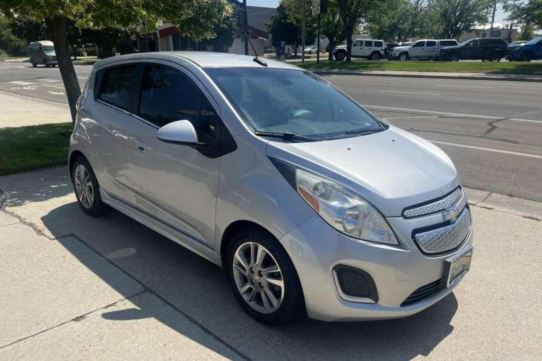 2014 Quicksilver Metallic /Black Chevrolet Spark EV LT (KL8CL6S05EC) with an EV engine, Automatic transmission, located at 2304 W. Main St., Boise, ID, 83702, (208) 342-7777, 43.622105, -116.218658 - All Electric! - Photo #2
