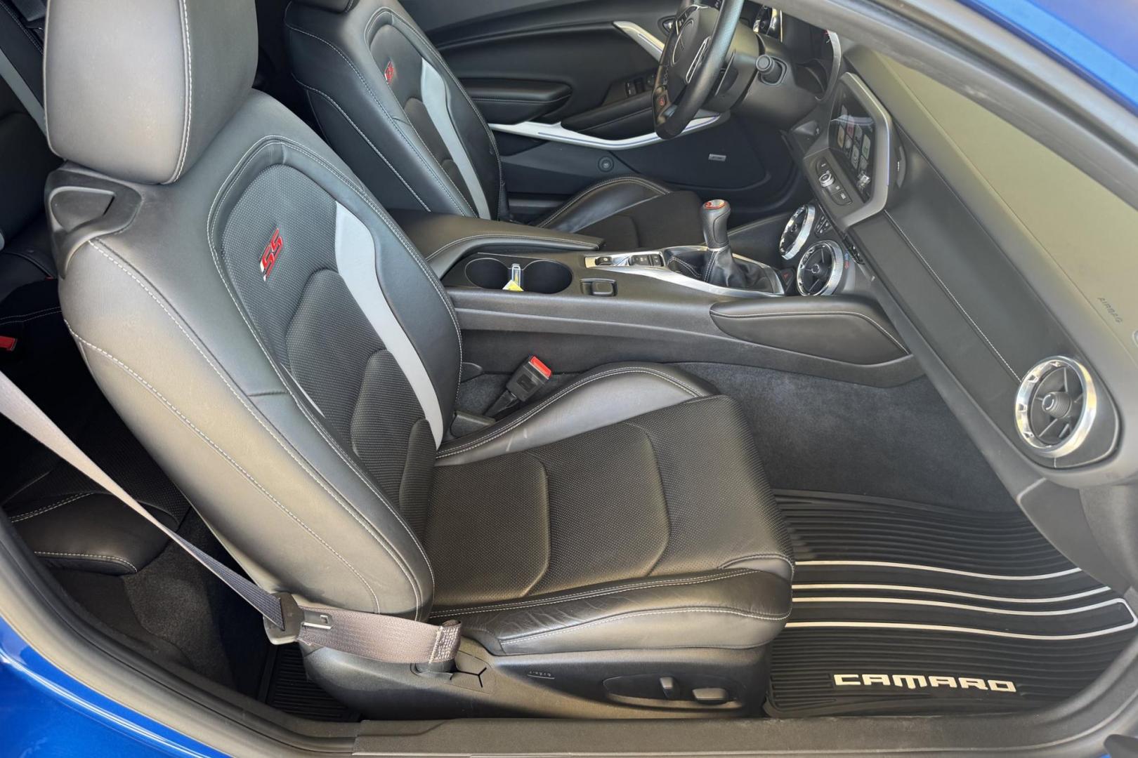 2016 Hyper Blue /Black Chevrolet Camaro 2SS RS (1G1FG1R75G0) with an V8 6.2 Liter engine, 6 Speed Manual transmission, located at 2304 W. Main St., Boise, ID, 83702, (208) 342-7777, 43.622105, -116.218658 - 6-Speed manual! Low miles! - Photo#18
