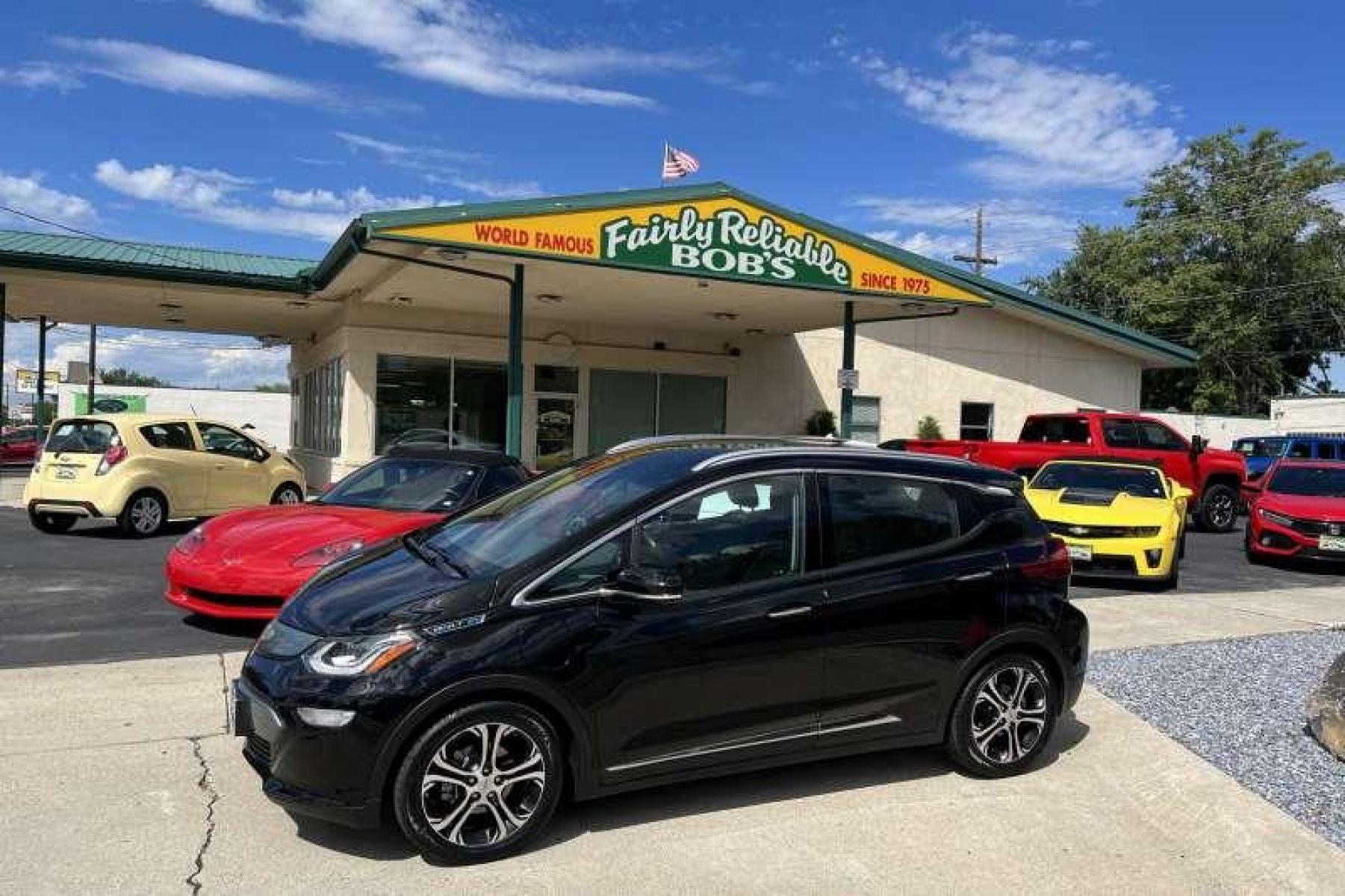 2017 Mosaic Black /Gray Chevrolet Bolt Premier (1G1FX6S06H4) with an EV engine, Automatic transmission, located at 2304 W. Main St., Boise, ID, 83702, (208) 342-7777, 43.622105, -116.218658 - Financing Available O.A.C. - Photo #0