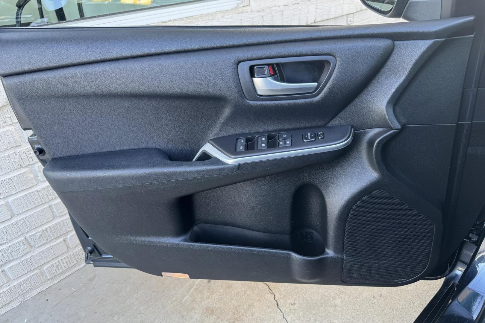 2017 Cosmic Gray Mica /Gray Toyota Camry LE (4T1BF1FK9HU) with an 4 Cyl 2.5 Liter engine, Automatic 6 Speed transmission, located at 2304 W. Main St., Boise, ID, 83702, (208) 342-7777, 43.622105, -116.218658 - Legendary Quality And Great Gas Mileage Too! - Photo#5
