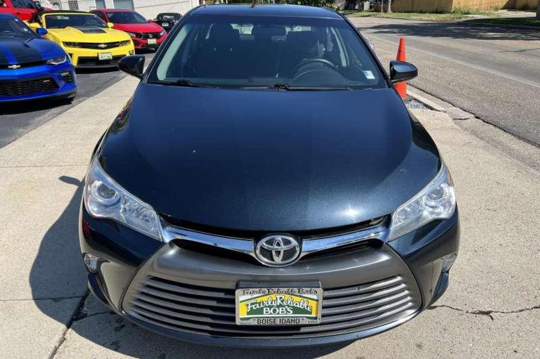 2017 Cosmic Gray Mica /Black Toyota Camry LE (4T1BF1FK9HU) with an 4 Cyl 2.5 Liter engine, Automatic transmission, located at 2304 W. Main St., Boise, ID, 83702, (208) 342-7777, 43.622105, -116.218658 - Financing Available O.A.C. - Photo #1