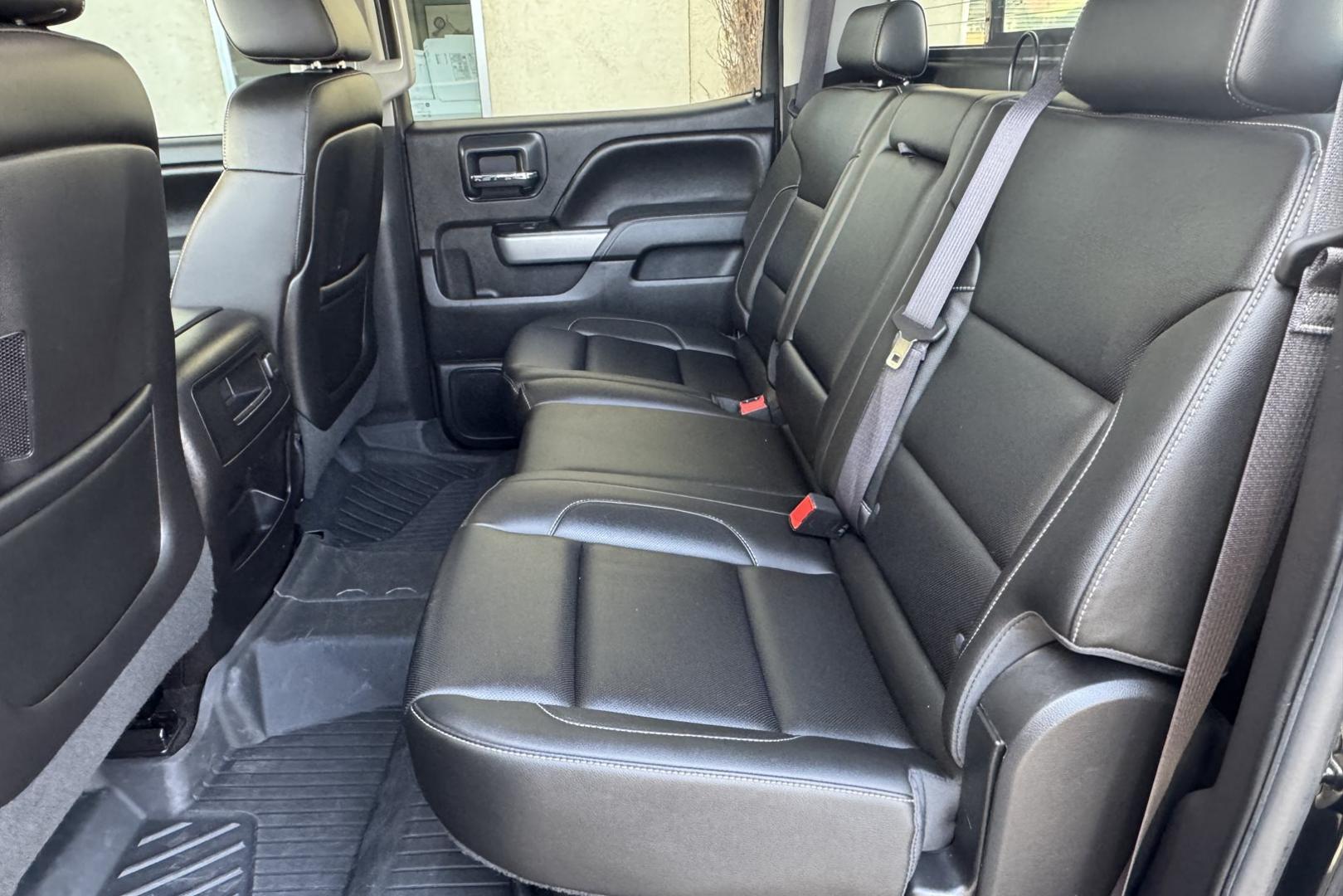 2015 Black /Black Chevrolet Silverado 1500 Crew Cab LTZ Z/71 (3GCUKSEJ5FG) with an V8 6.2 Liter engine, Automatic 8 Speed transmission, located at 2304 W. Main St., Boise, ID, 83702, (208) 342-7777, 43.622105, -116.218658 - Well Optioned! Great Looking Truck Too! - Photo#14