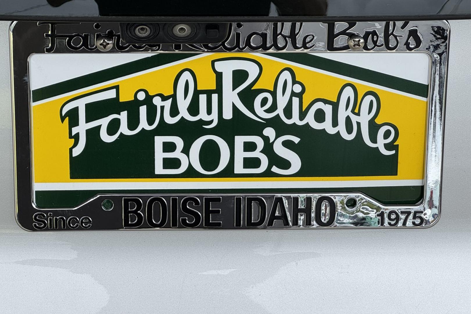 2017 Silver Ice /Gray Chevrolet Bolt Premier (1G1FX6S09H4) with an EV engine, Automatic transmission, located at 2304 W. Main St., Boise, ID, 83702, (208) 342-7777, 43.622105, -116.218658 - Amazing Option For Local Commuting! Factory Battery Warranty Until July of 2031! - Photo#21
