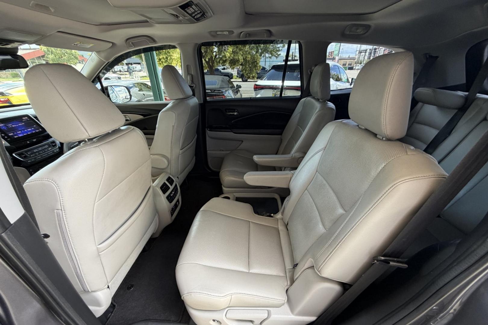 2016 Modern Steel Metallic /Gray Honda Pilot Elite (5FNYF6H04GB) with an V6 3.5 Liter engine, Automatic 9 Speed transmission, located at 2304 W. Main St., Boise, ID, 83702, (208) 342-7777, 43.622105, -116.218658 - Highly Optioned With Safety Features! Heated and Ventilated Seats! Blu Ray Entertainment!- Photo#12