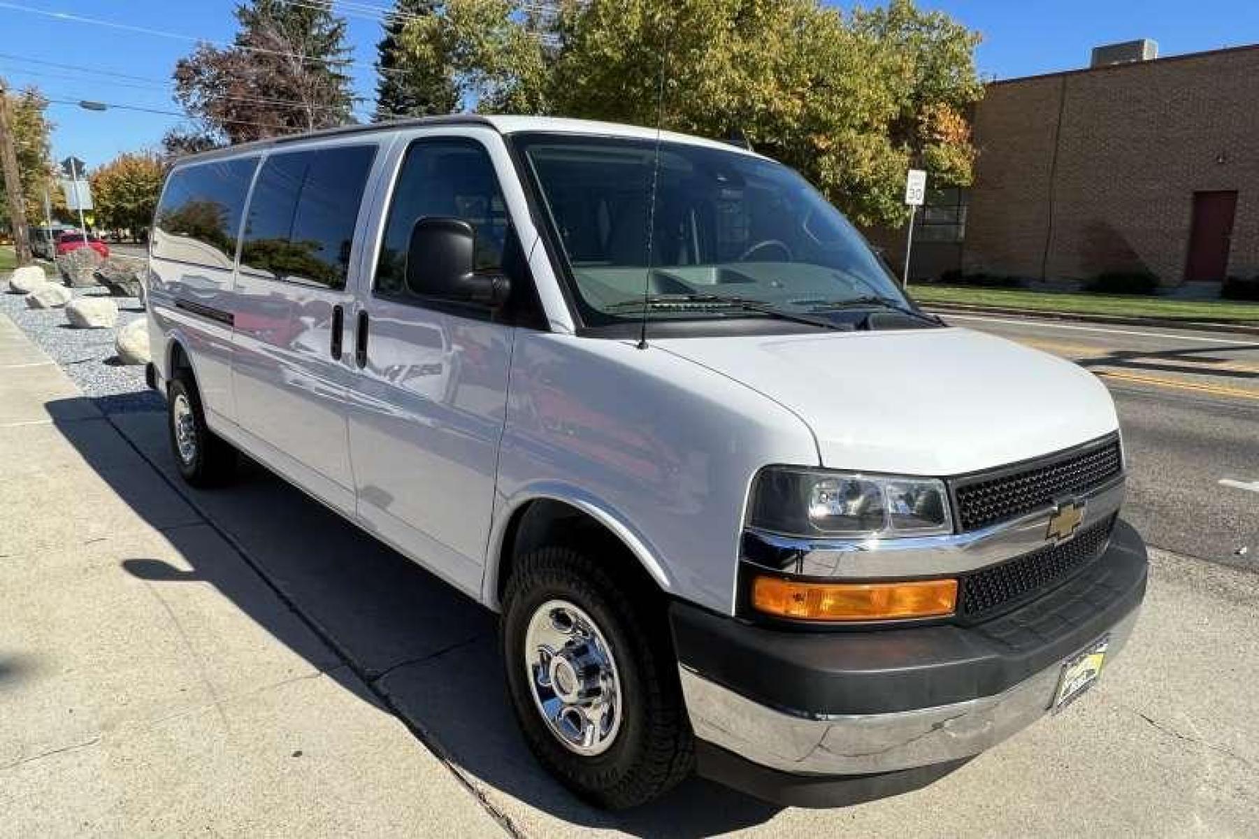 2019 Summit White /Grey Chevrolet Express 3500 LT (1GAZGPFG3K1) with an V8 6.0 Liter engine, Automatic transmission, located at 2304 W. Main St., Boise, ID, 83702, (208) 342-7777, 43.622105, -116.218658 - Photo #2