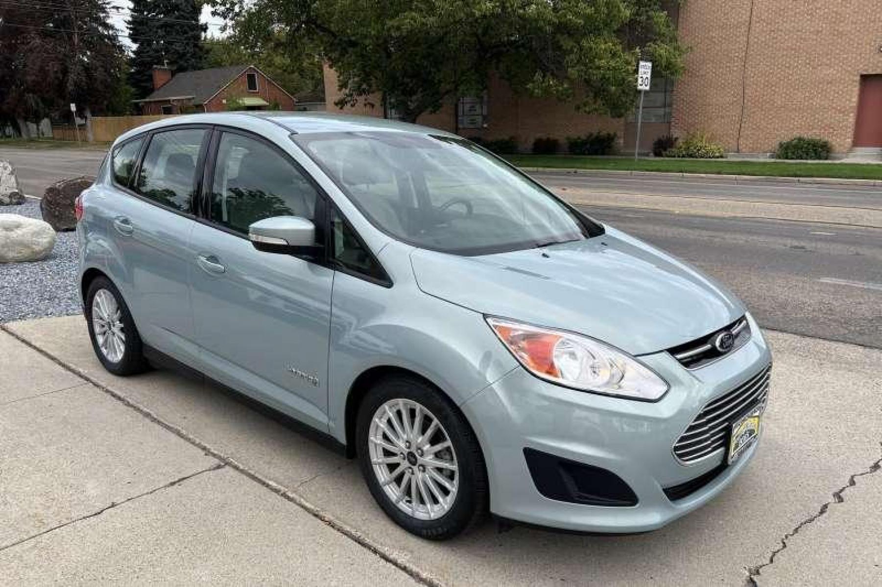2014 Ice Storm /Gray Ford C-Max Hybrid SE Hatchback (1FADP5AU5EL) with an 4 Cyl 2.0 Liter Hybrid engine, Automatic transmission, located at 2304 W. Main St., Boise, ID, 83702, (208) 342-7777, 43.622105, -116.218658 - Photo #2