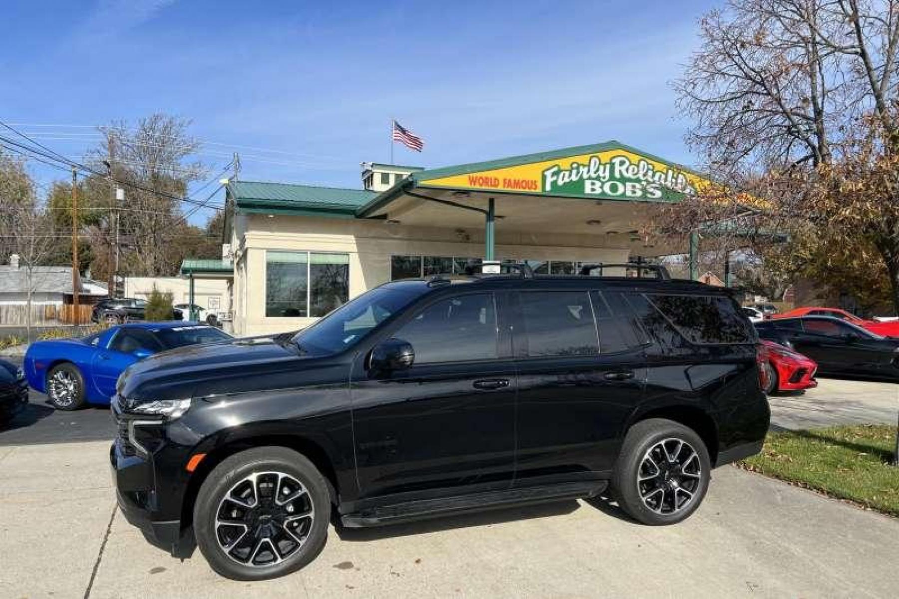 2021 Black /Black Chevrolet Tahoe RST (1GNSKRKTXMR) with an 6 Cyl 3.0 Turbo Diesel engine, Automatic transmission, located at 2304 W. Main St., Boise, ID, 83702, (208) 342-7777, 43.622105, -116.218658 - Duramax Diesel! Low miles! - Photo #0