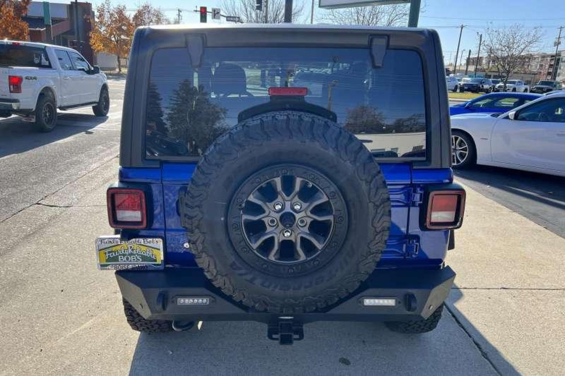 2019 Ocean Blue /Black Jeep Wrangler Sport Two Door (1C4HJXAN0KW) with an 4 Cyl 2.0 Liter Turbo engine, Automatic transmission, located at 2304 W. Main St., Boise, ID, 83702, (208) 342-7777, 43.622105, -116.218658 - Financing Available O.A.C. - Photo #3