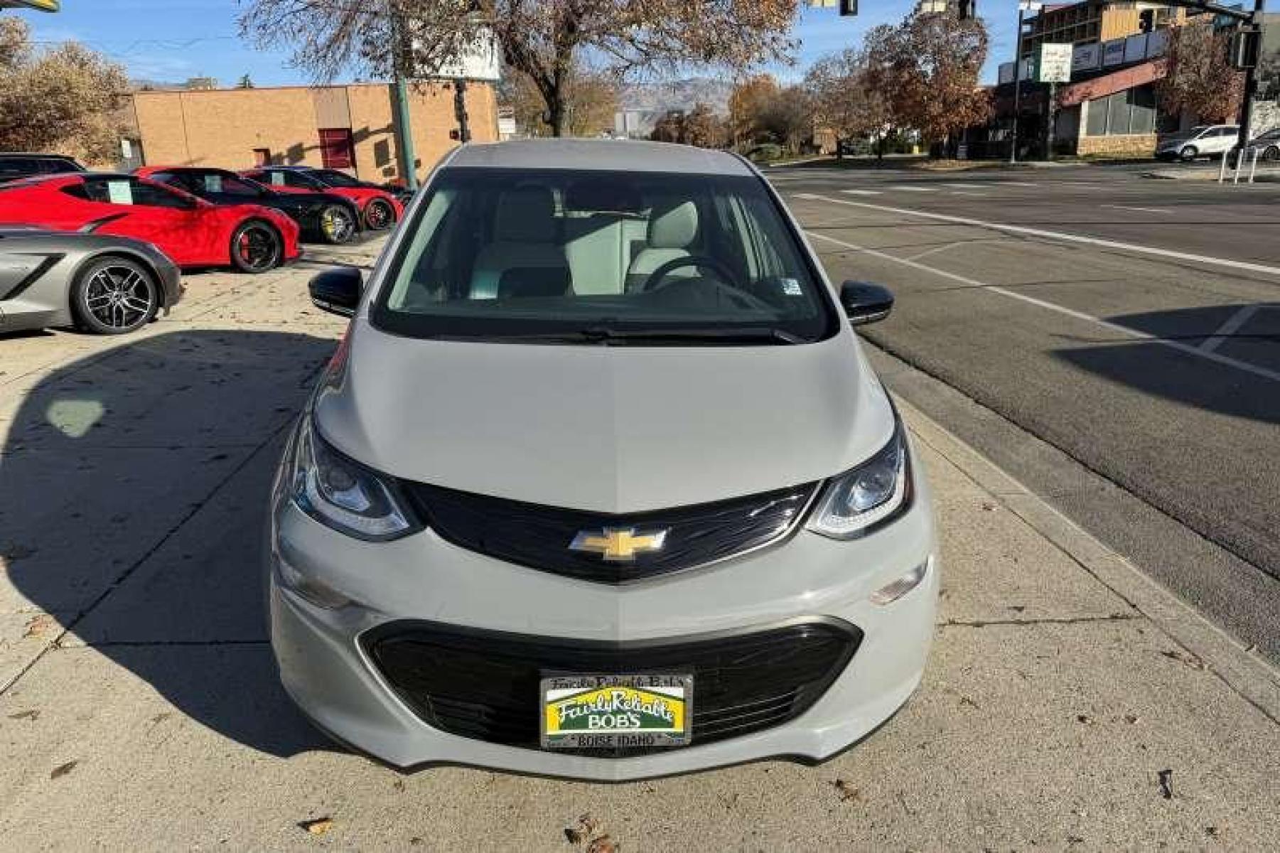 2020 Slate Gray Metallic /Dark Galvanized/Sky Cool Gray Chevrolet Bolt LT (1G1FY6S05L4) with an EV engine, Automatic transmission, located at 2304 W. Main St., Boise, ID, 83702, (208) 342-7777, 43.622105, -116.218658 - Financing Available O.A.C. - Photo #3