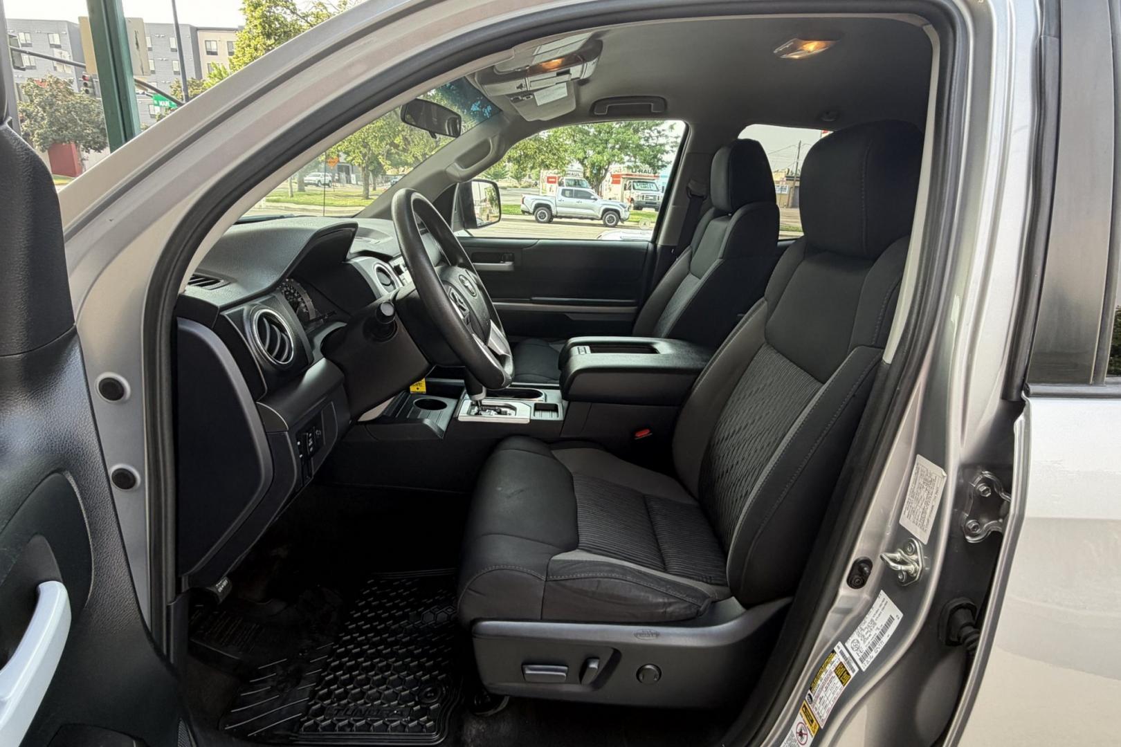 2017 Silver Sky Metallic /Black Toyota Tundra Double Cab SR5 (5TFUM5F1XHX) with an V8 4.6 Liter engine, Automatic 6 Speed transmission, located at 2304 W. Main St., Boise, ID, 83702, (208) 342-7777, 43.622105, -116.218658 - Super Clean And Low Mileage Tundra!- Photo#10