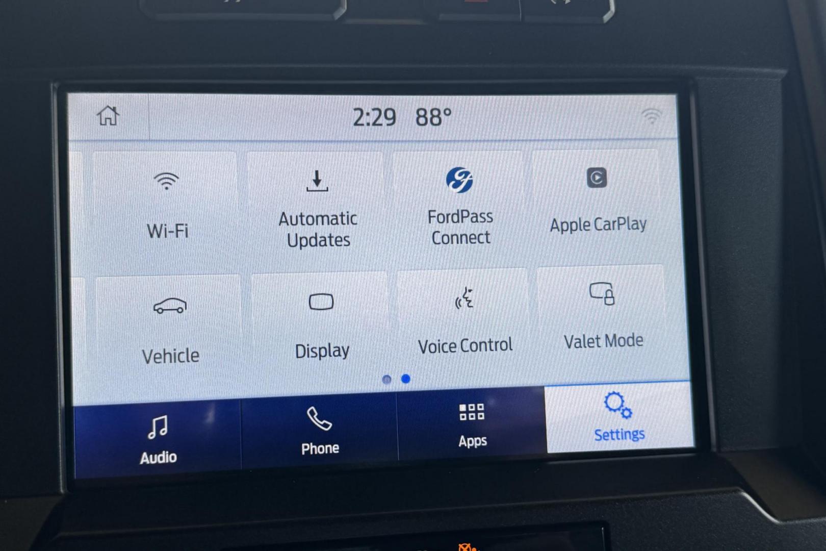2020 Magnetic Gray /Gray Ford F-150 XLT (1FTFW1E51LK) with an V8 5.0 Liter engine, Automatic 10 Speed transmission, located at 2304 W. Main St., Boise, ID, 83702, (208) 342-7777, 43.622105, -116.218658 - Seats 6! Clean 5.0 Liter V8 F-150! - Photo#6