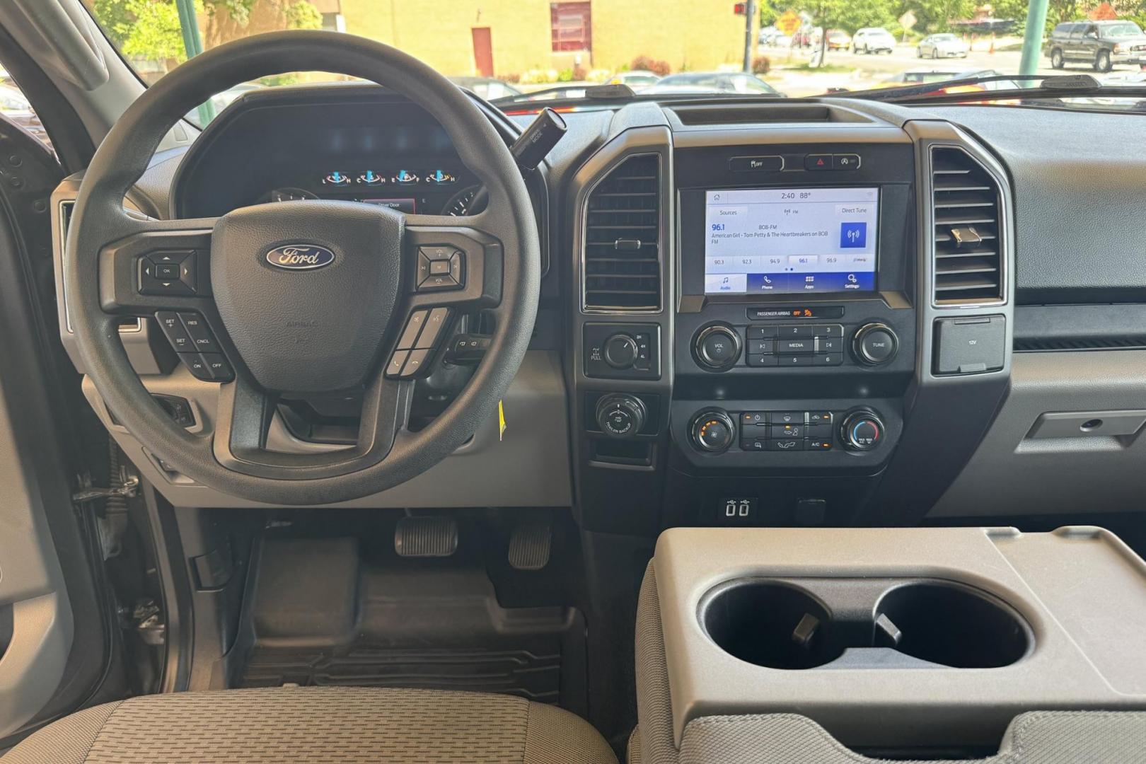 2020 Magnetic Gray /Gray Ford F-150 XLT (1FTFW1E51LK) with an V8 5.0 Liter engine, Automatic 10 Speed transmission, located at 2304 W. Main St., Boise, ID, 83702, (208) 342-7777, 43.622105, -116.218658 - Seats 6! Clean 5.0 Liter V8 F-150! - Photo#14