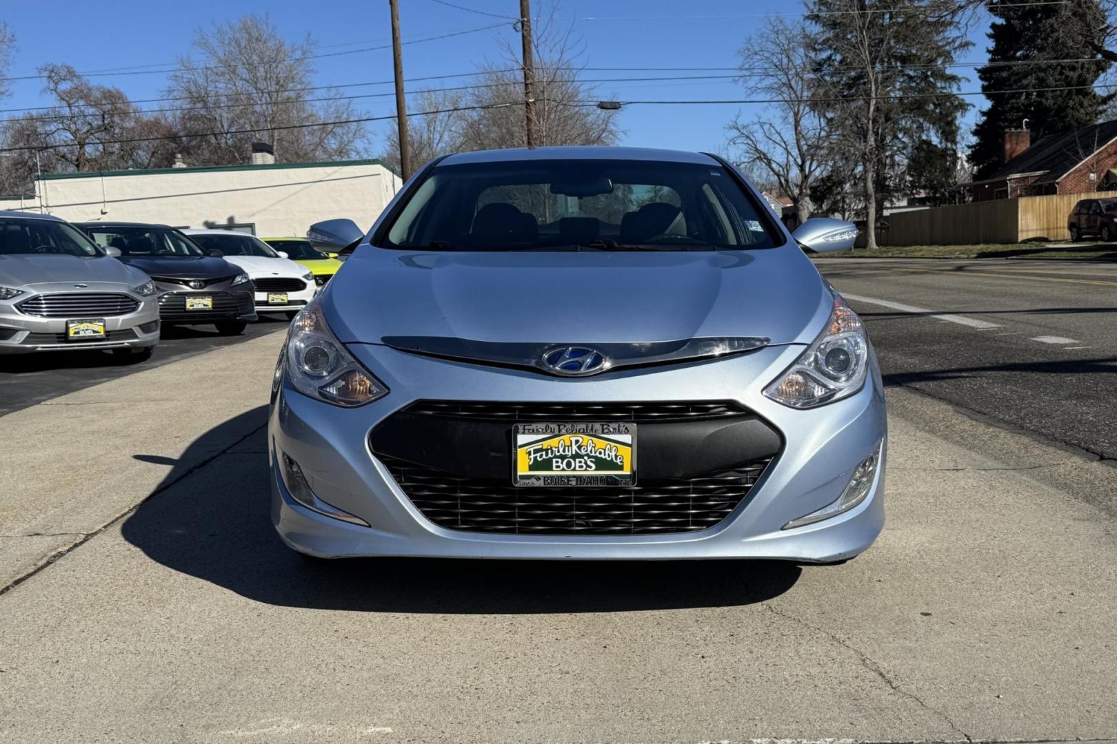 2015 Marlin Blue /Gray Hyundai Sonata Hybrid (KMHEC4A47FA) with an 4 Cyl 2.4 Liter Hybrid engine, Automatic transmission, located at 2304 W. Main St., Boise, ID, 83702, (208) 342-7777, 43.622105, -116.218658 - 35 MPG City and 38 Highway! Smooth Ride Too! - Photo#3