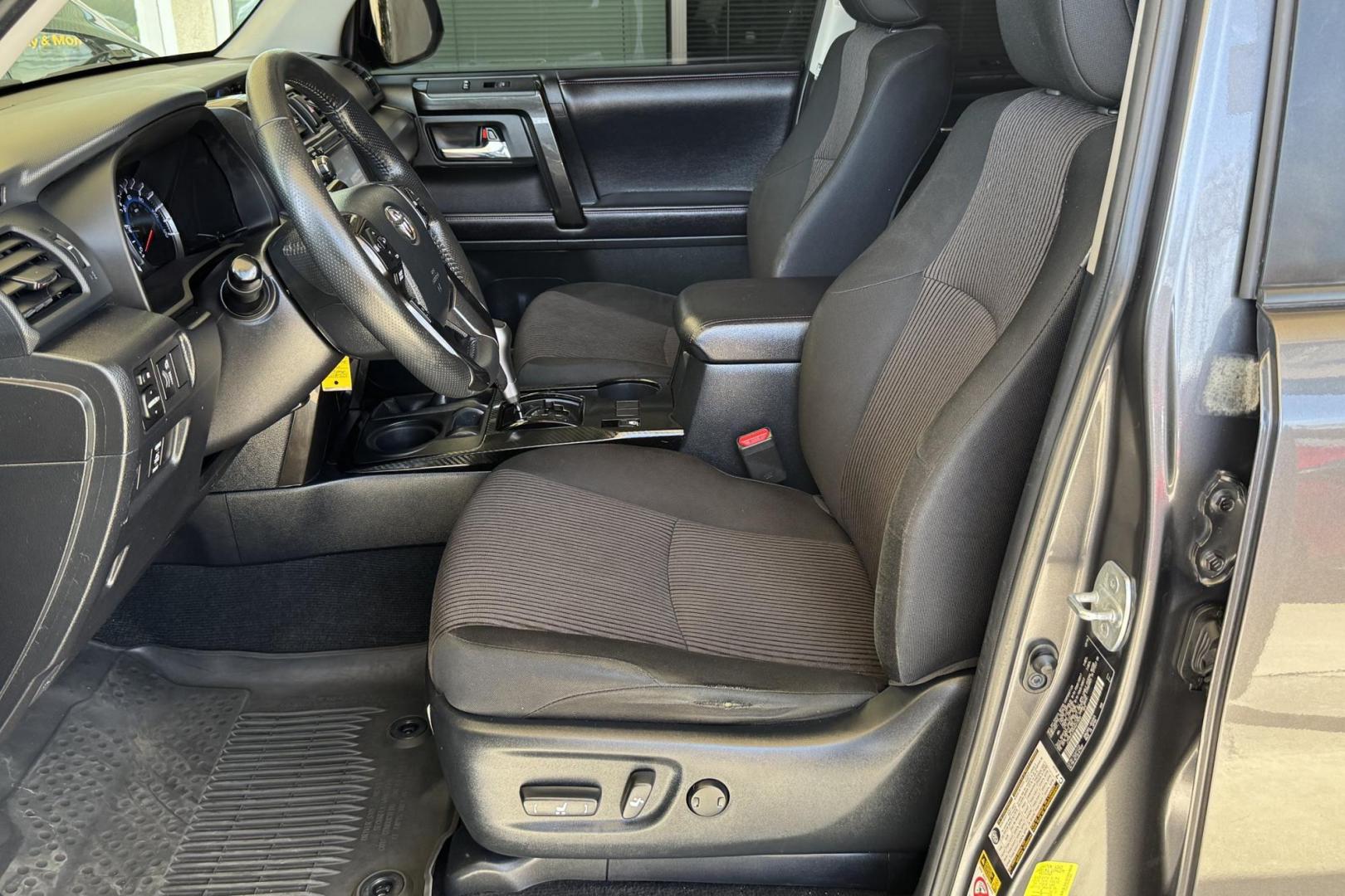 2017 Magnetic Gray /Black Toyota 4Runner TRD Off Road (JTEBU5JR5H5) with an V6 4.0 Liter engine, Automatic transmission, located at 2304 W. Main St., Boise, ID, 83702, (208) 342-7777, 43.622105, -116.218658 - Clean Local Trade! New Tires! Ready To Go! - Photo#10