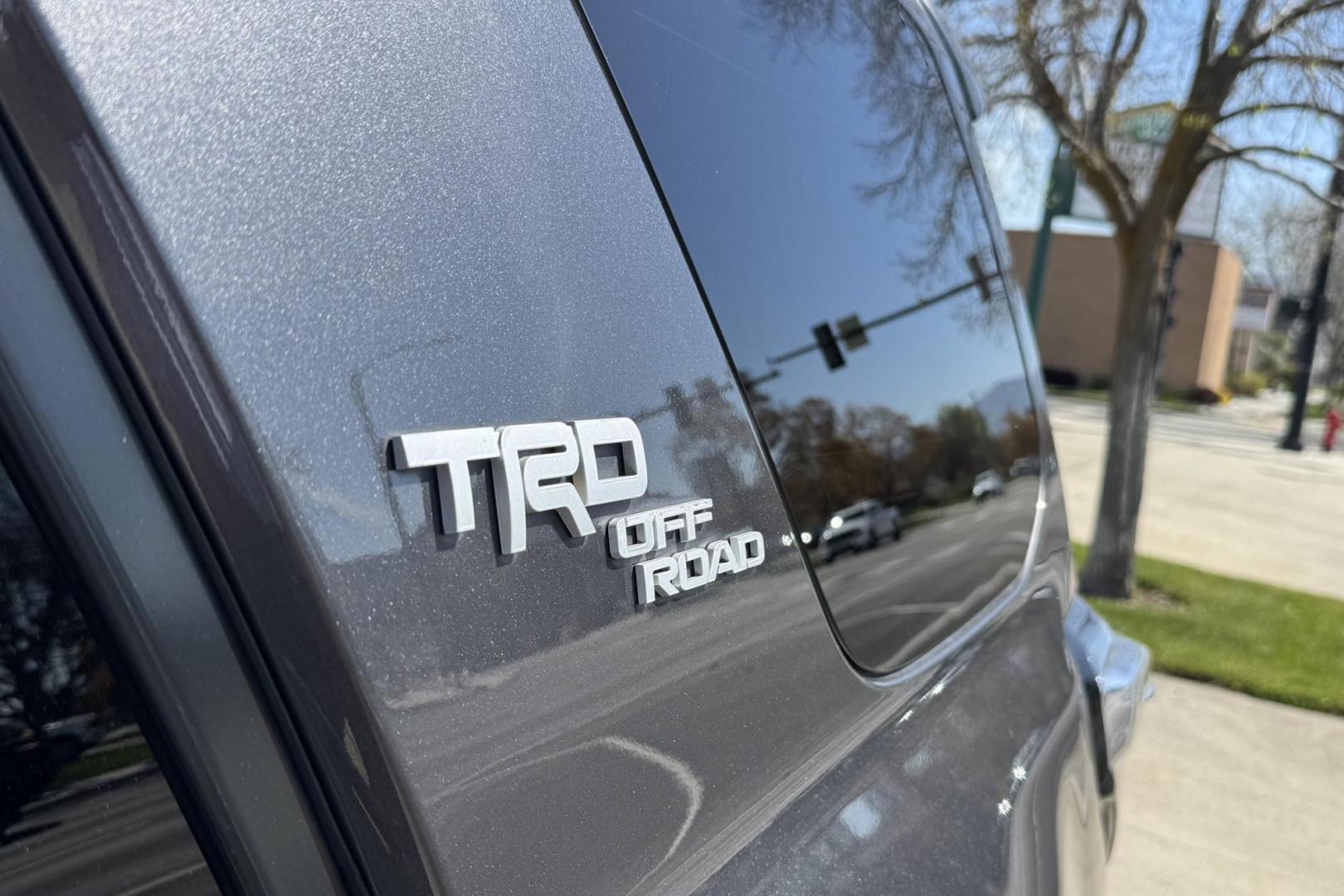 2017 Magnetic Gray /Black Toyota 4Runner TRD Off Road (JTEBU5JR5H5) with an V6 4.0 Liter engine, Automatic transmission, located at 2304 W. Main St., Boise, ID, 83702, (208) 342-7777, 43.622105, -116.218658 - Clean Local Trade! New Tires! Ready To Go! - Photo#2