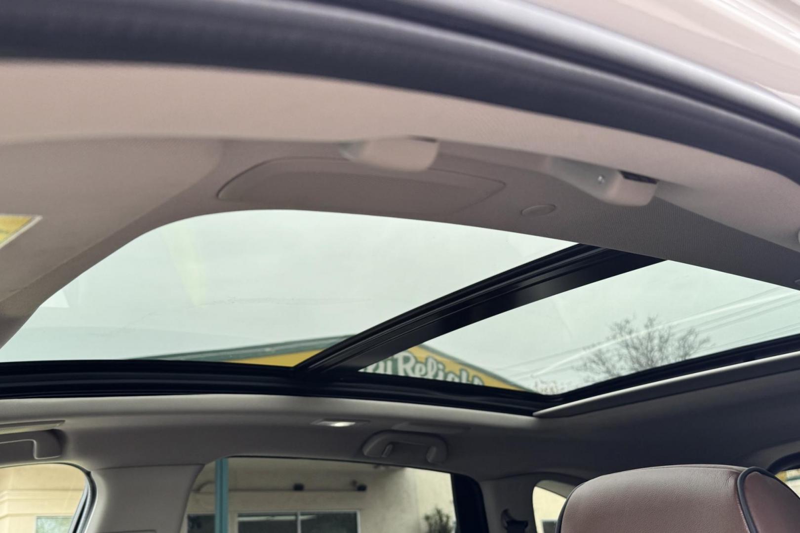 2021 Platinum White Pearl /Espresso Acura RDX SH-AWD w/Advance Package (5J8TC2H73ML) with an 4 Cyl 2.0 Liter Turbo engine, Automatic 10 Speed transmission, located at 2304 W. Main St., Boise, ID, 83702, (208) 342-7777, 43.622105, -116.218658 - Idaho Acura! Drives Amazing! A Lot Of Safety, Power And Comfort! - Photo#6