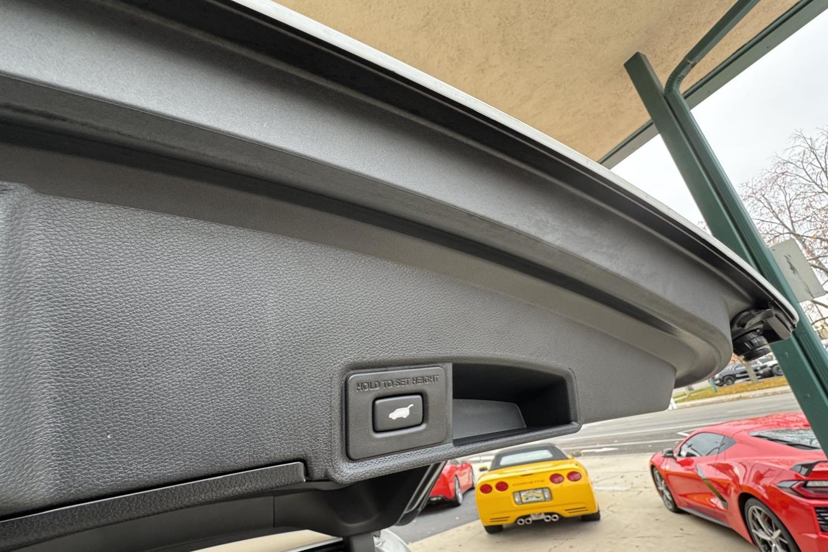 2021 Platinum White Pearl /Espresso Acura RDX SH-AWD w/Advance Package (5J8TC2H73ML) with an 4 Cyl 2.0 Liter Turbo engine, Automatic 10 Speed transmission, located at 2304 W. Main St., Boise, ID, 83702, (208) 342-7777, 43.622105, -116.218658 - Idaho Acura! Drives Amazing! A Lot Of Safety, Power And Comfort! - Photo#14