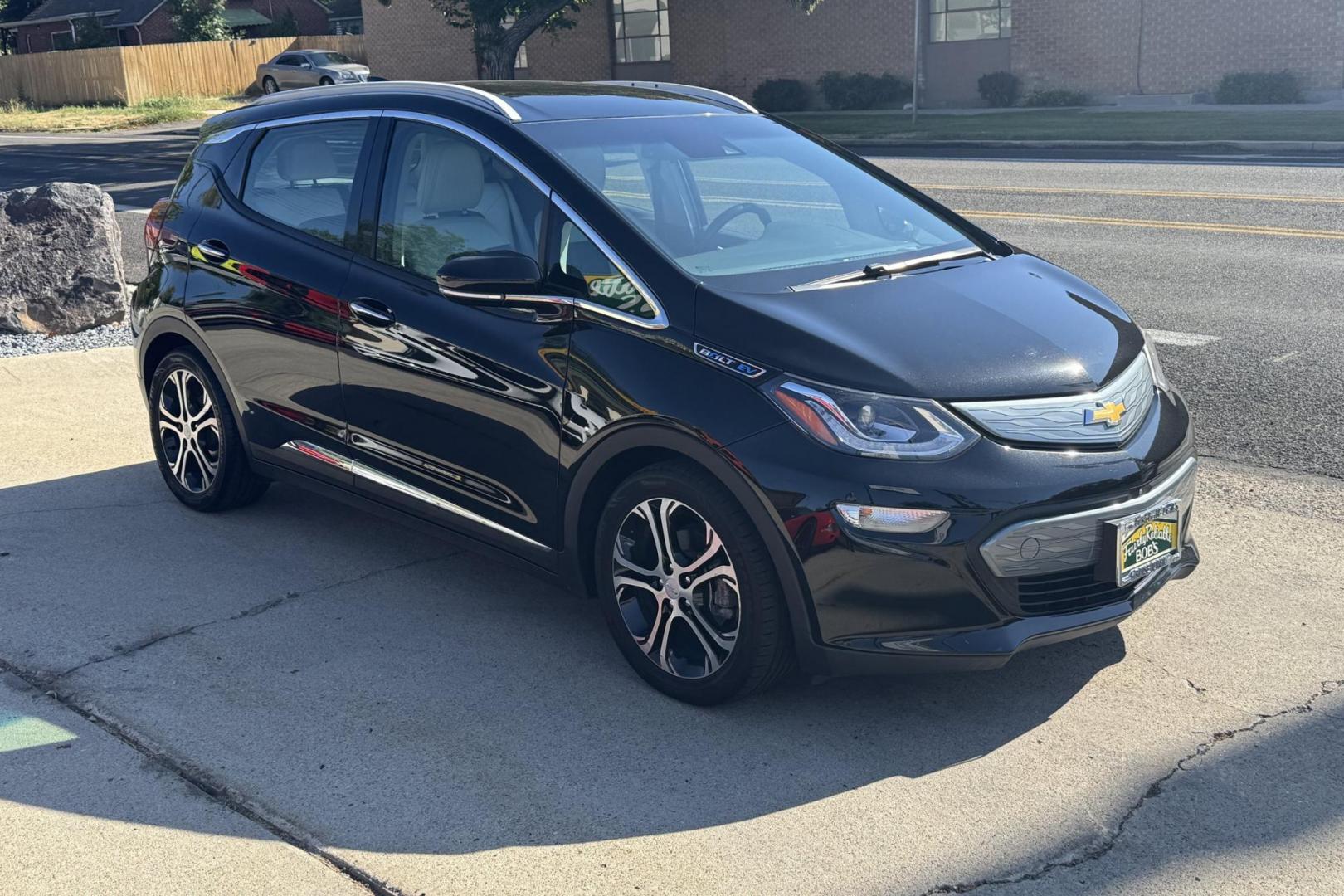 2017 Mosaic Black Metallic /Dark Galvanized/Sky Cool Gray Chevrolet Bolt Premier (1G1FX6S01H4) with an 60 kWh engine, Automatic transmission, located at 2304 W. Main St., Boise, ID, 83702, (208) 342-7777, 43.622105, -116.218658 - Remaining Battery Warranty Until August of 2031 or 122,768 Miles! - Photo#2