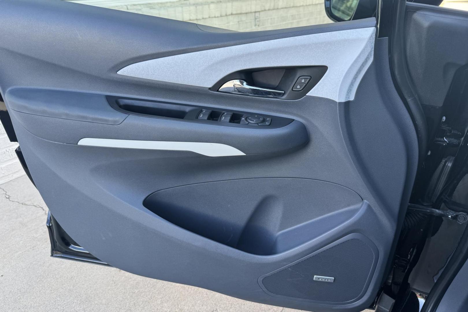 2017 Mosaic Black Metallic /Dark Galvanized/Sky Cool Gray Chevrolet Bolt Premier (1G1FX6S01H4) with an 60 kWh engine, Automatic transmission, located at 2304 W. Main St., Boise, ID, 83702, (208) 342-7777, 43.622105, -116.218658 - Remaining Battery Warranty Until August of 2031 or 122,768 Miles! - Photo#8