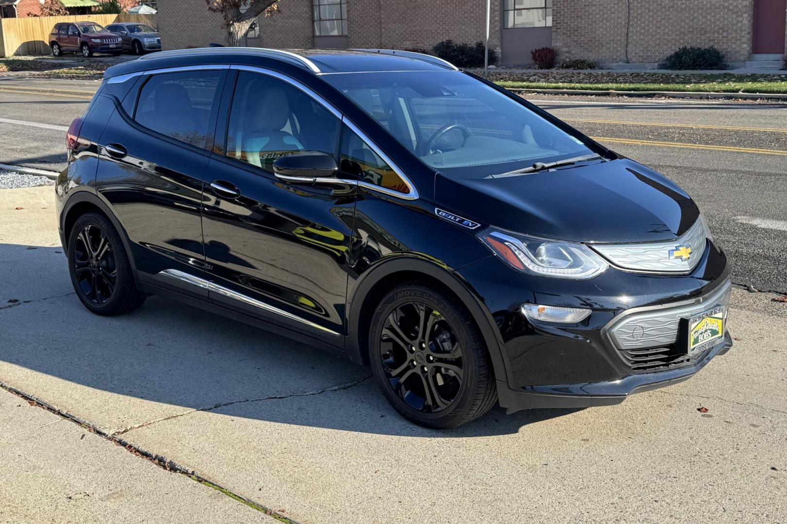 2017 Mosaic Black Metallic /Dark Galvanized/Sky Cool Gray Chevrolet Bolt Premier (1G1FX6S01H4) with an 60 kWh engine, Automatic transmission, located at 2304 W. Main St., Boise, ID, 83702, (208) 342-7777, 43.622105, -116.218658 - Remaining Battery Warranty Until August of 2031 or 122,768 Miles! - Photo#2