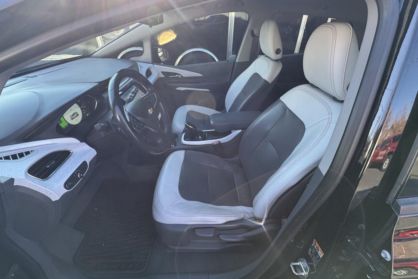 2017 Mosaic Black Metallic /Dark Galvanized/Sky Cool Gray Chevrolet Bolt Premier (1G1FX6S01H4) with an 60 kWh engine, Automatic transmission, located at 2304 W. Main St., Boise, ID, 83702, (208) 342-7777, 43.622105, -116.218658 - Remaining Battery Warranty Until August of 2031 or 122,768 Miles! - Photo#11