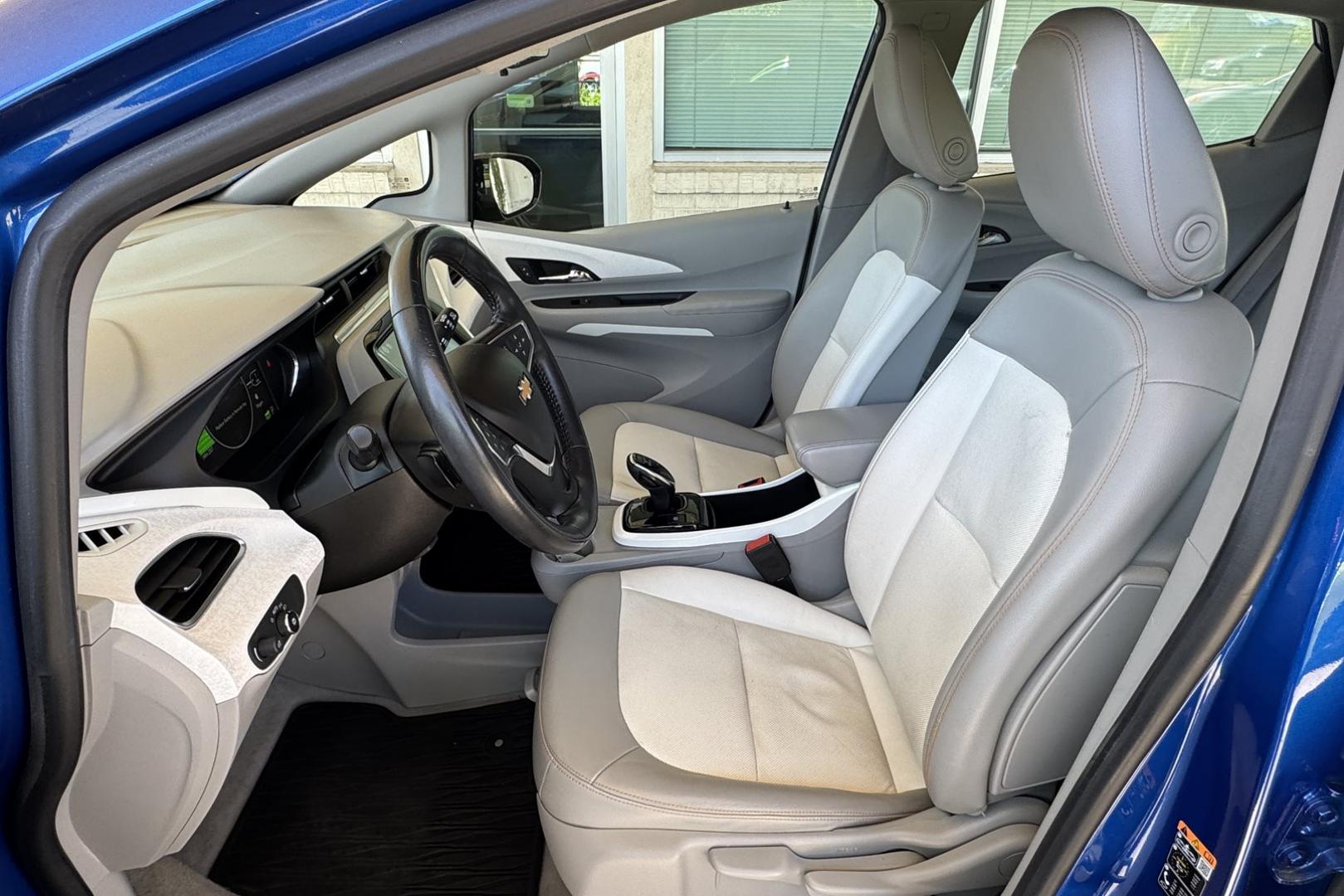 2019 Kinnetic Blue /Light Graystone Chevrolet Bolt Premier (1G1FZ6S09K4) with an EV engine, Automatic transmission, located at 2304 W. Main St., Boise, ID, 83702, (208) 342-7777, 43.622105, -116.218658 - Loaded With Comfort And Safety Options! Main Drive Battery Warranty June 30, 2030 or 115519 miles! - Photo#5
