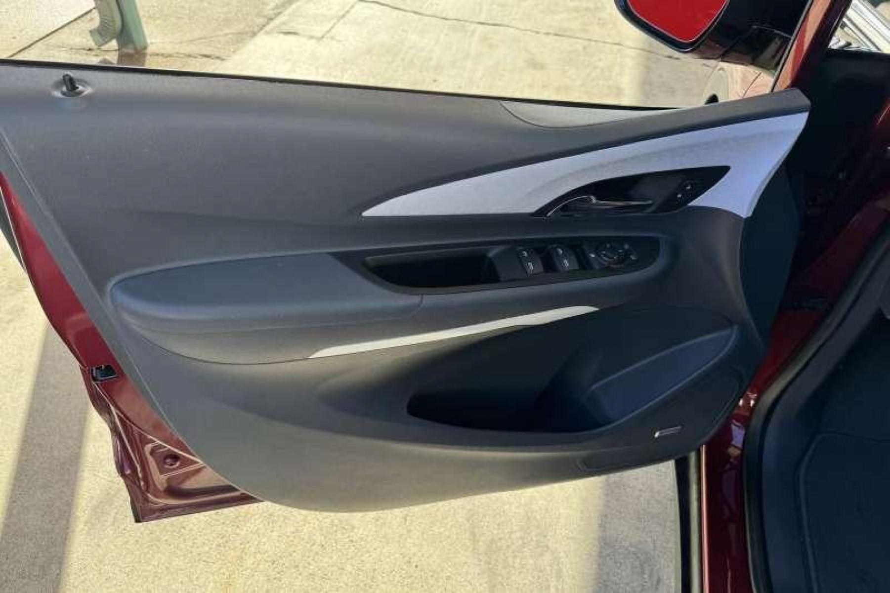 2020 Cajun Red /Dark Galvanized Gray Chevrolet Bolt Premier (1G1FZ6S06L4) with an 66 kWh engine, Automatic transmission, located at 2304 W. Main St., Boise, ID, 83702, (208) 342-7777, 43.622105, -116.218658 - Remaining Factory Warranty! New Tires! Ready To Go! Car Qualifies For The EV Tax Credit! - Photo #5