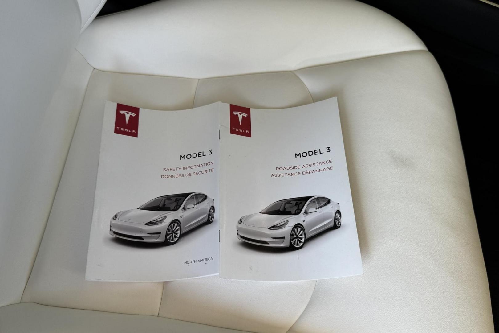 2018 Midnight Silver Metallic /Ultra White Tesla Model 3 Performance (5YJ3E1EB1JF) with an 75 kWh engine, Automatic transmission, located at 2304 W. Main St., Boise, ID, 83702, (208) 342-7777, 43.622105, -116.218658 - Photo#16