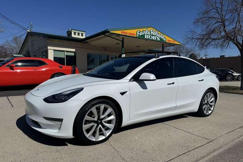 photo of 2018 Tesla Model 3