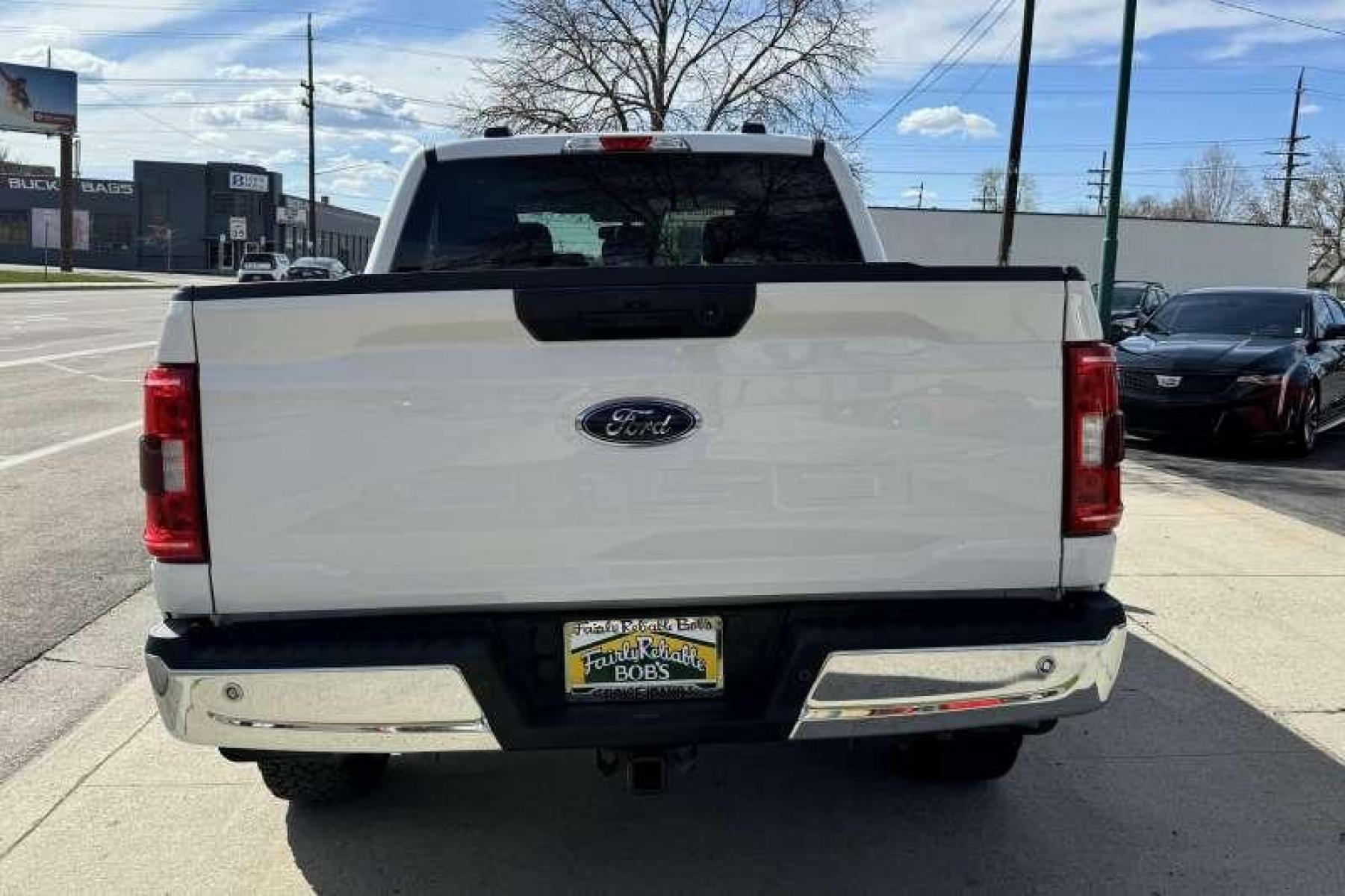 2021 Oxford White /Dark Slate Cloth Ford F-150 SuperCrew XLT (1FTFW1E57MF) with an V8 5.0 Liter engine, Automatic transmission, located at 2304 W. Main St., Boise, ID, 83702, (208) 342-7777, 43.622105, -116.218658 - SuperCrew F-150! Nicely Optioned! Ready To Go! - Photo #2