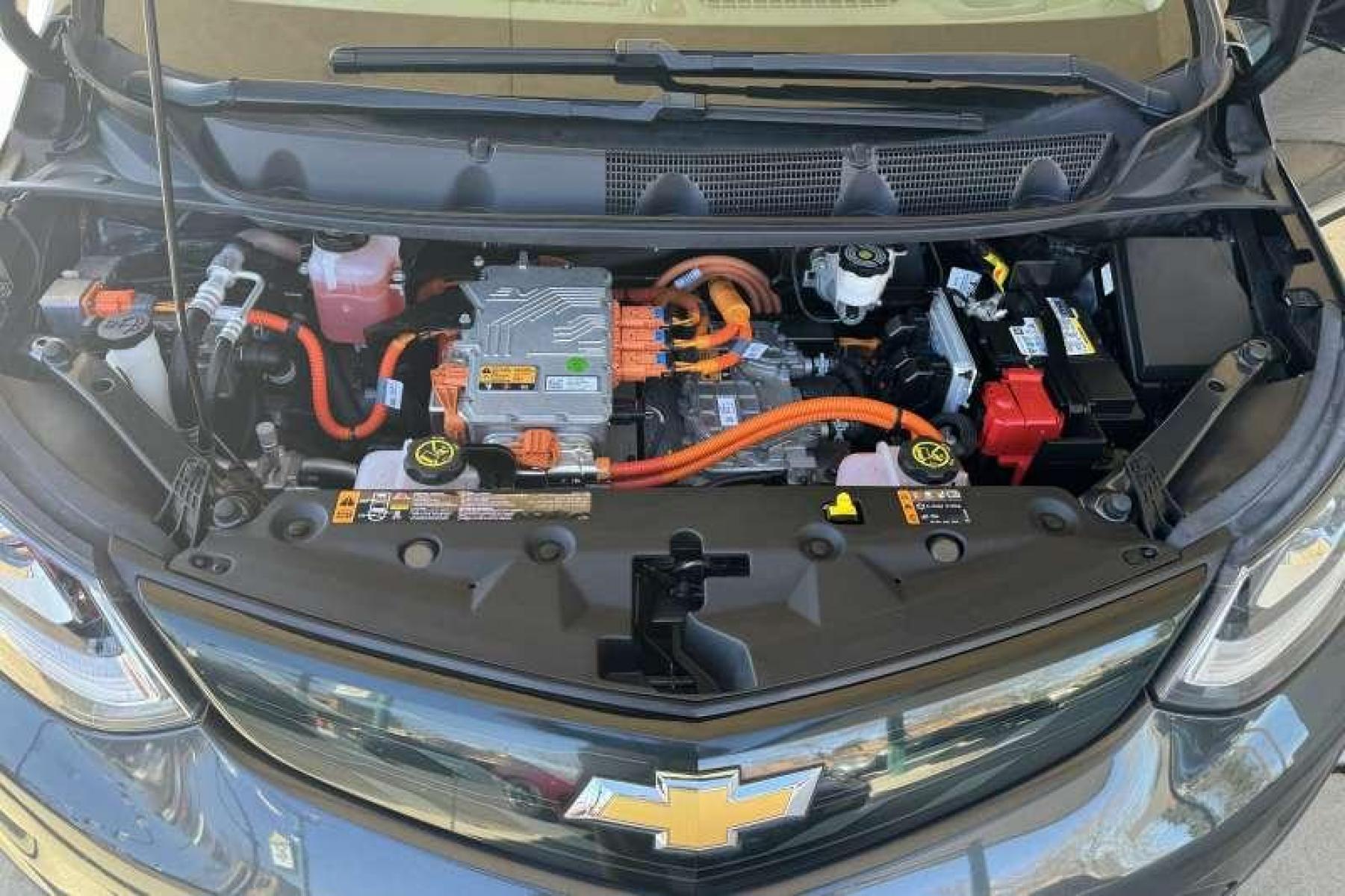 2019 Nightfall Gray Metallic /Dark Galvanized Gray Chevrolet Bolt Premier (1G1FZ6S03K4) with an 60 KwH engine, Automatic transmission, located at 2304 W. Main St., Boise, ID, 83702, (208) 342-7777, 43.622105, -116.218658 - New Tires! Ready To Go! Car Qualifies For The EV Tax Credit! Main Drive Battery Warranty Until March of 2032! - Photo #12