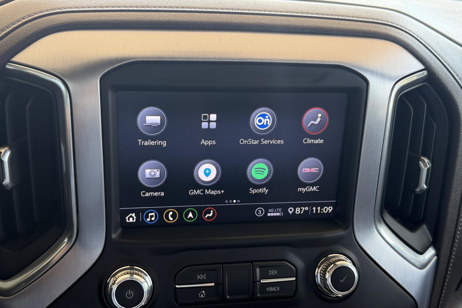 2020 Northsky Blue Metallic /Shale GMC Sierra 1500 SLT X31 (1GTU9DED6LZ) with an V8 5.3 Liter engine, Automatic 10 Speed transmission, located at 2304 W. Main St., Boise, ID, 83702, (208) 342-7777, 43.622105, -116.218658 - Highly Optioned SLT X31 Off Road Package!- Photo#12