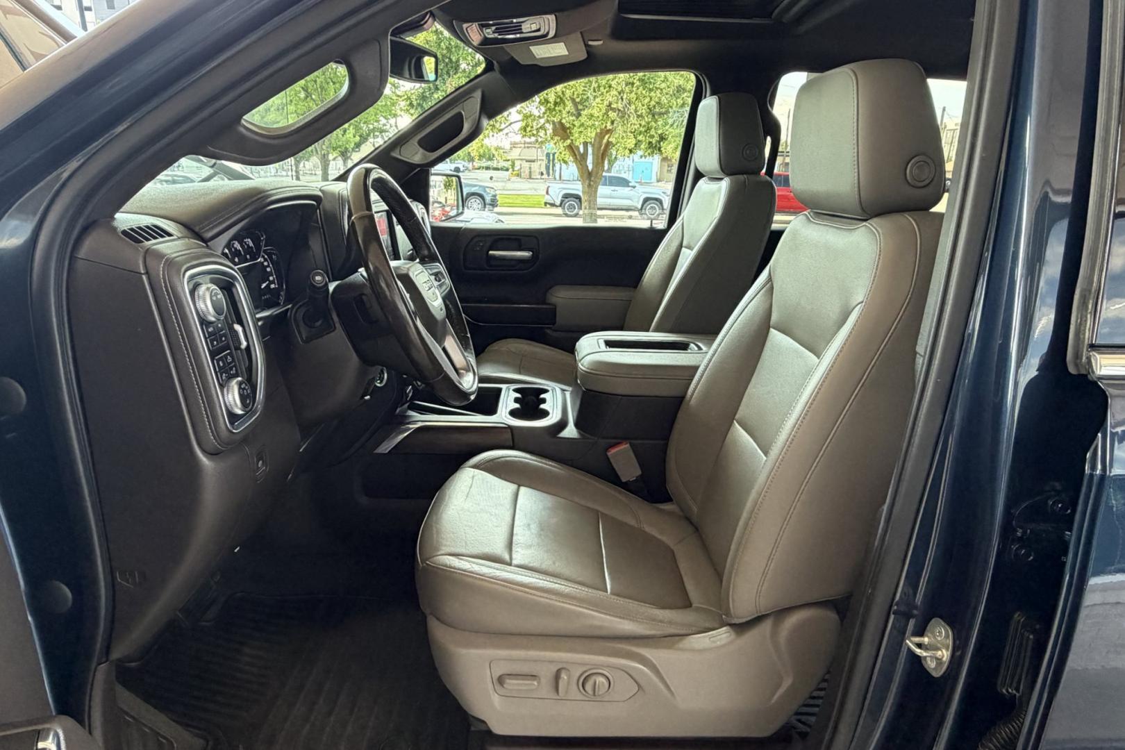2020 Northsky Blue Metallic /Shale GMC Sierra 1500 SLT X31 (1GTU9DED6LZ) with an V8 5.3 Liter engine, Automatic 10 Speed transmission, located at 2304 W. Main St., Boise, ID, 83702, (208) 342-7777, 43.622105, -116.218658 - Highly Optioned SLT X31 Off Road Package!- Photo#19