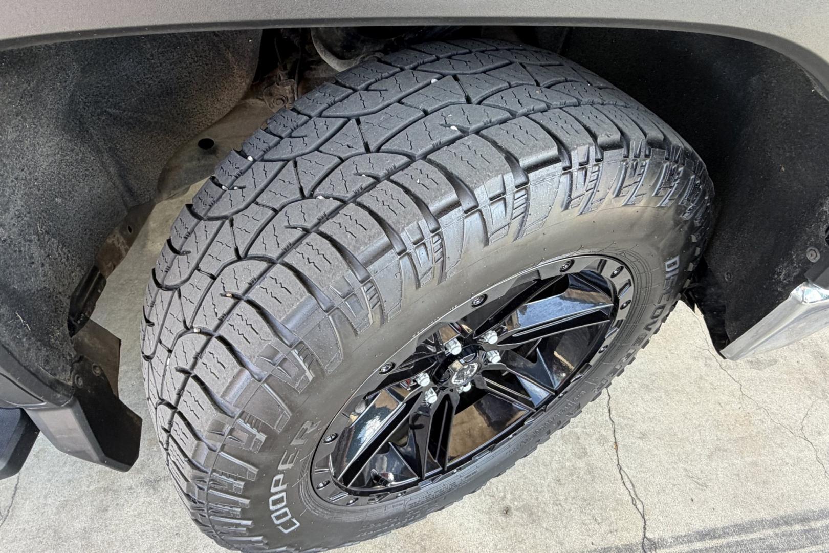 2020 Northsky Blue Metallic /Shale GMC Sierra 1500 SLT X31 (1GTU9DED6LZ) with an V8 5.3 Liter engine, Automatic 10 Speed transmission, located at 2304 W. Main St., Boise, ID, 83702, (208) 342-7777, 43.622105, -116.218658 - Highly Optioned SLT X31 Off Road Package!- Photo#26