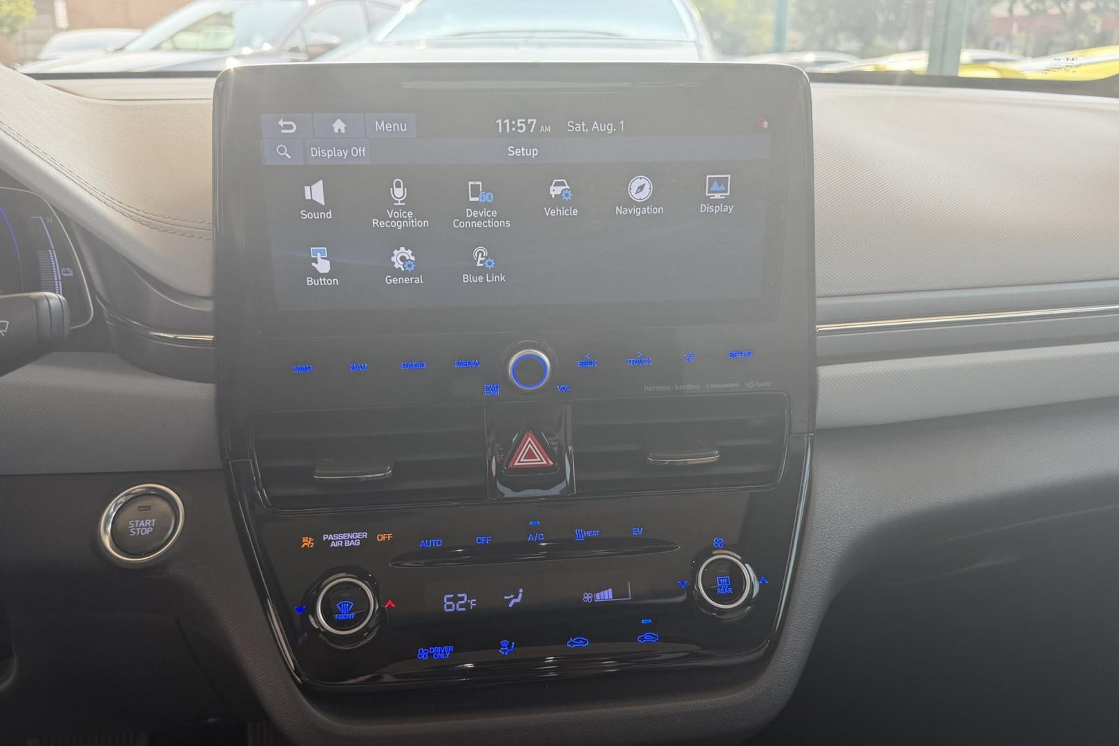 2020 White /Gray Hyundai Ioniq Hatchback Limited (KMHC85LJ1LU) with an 38.3 kWh engine, Automatic transmission, located at 2304 W. Main St., Boise, ID, 83702, (208) 342-7777, 43.622105, -116.218658 - Great Daily Commuter! Loaded With Safety Features!- Photo#12