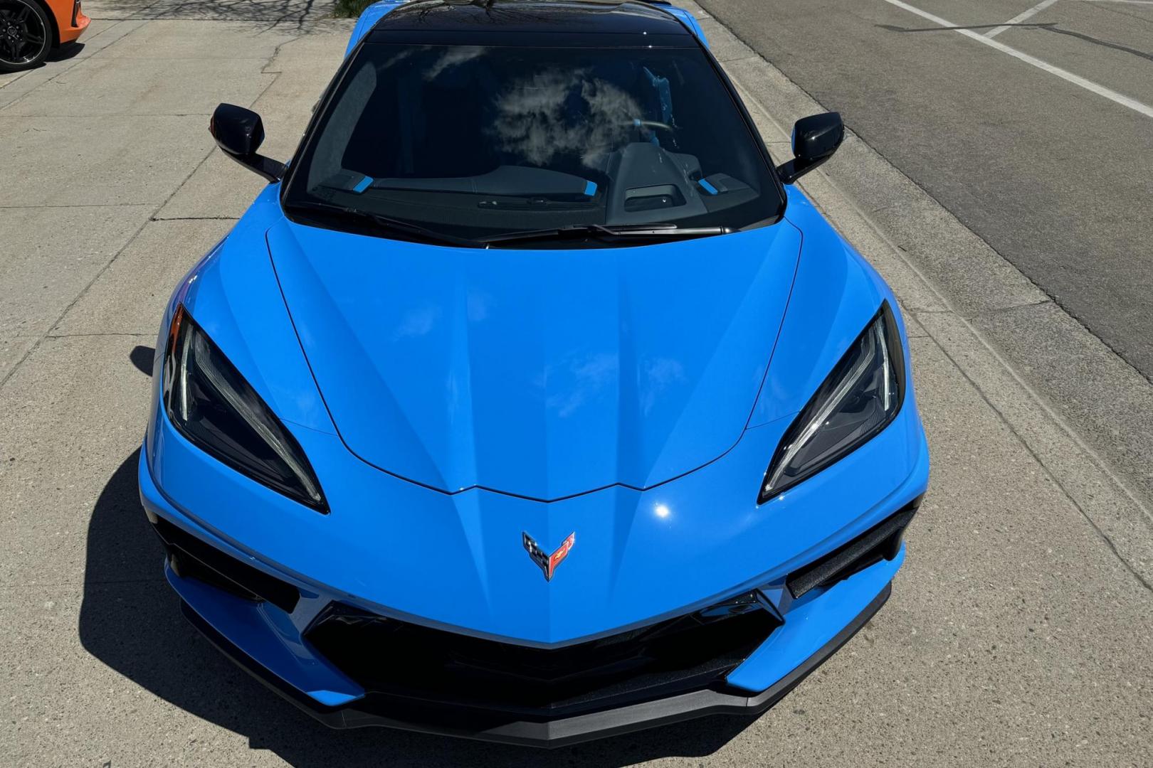 2022 Rapid Blue /Tension With Twilight Blue Dipped Chevrolet Corvette Stingray 3LT (1G1YC3D44N5) with an V8 6.2 Liter engine, Automatic 8 Speed transmission, located at 2304 W. Main St., Boise, ID, 83702, (208) 342-7777, 43.622105, -116.218658 - Photo#10