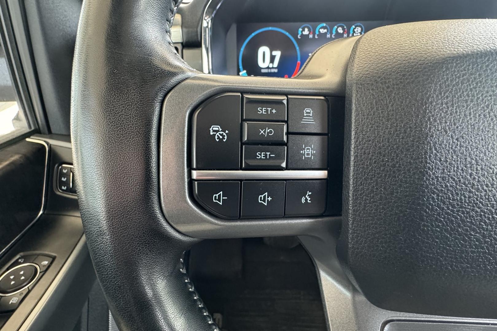 2021 Oxford White /Black FORD F-150 Lariat (1FTFW1E85MF) with an 3.5L V6 ECOBOOST engine, ELECTRONIC 10-SPEED AUTOMATIC transmission, located at 2304 W. Main St., Boise, ID, 83702, (208) 342-7777, 43.622105, -116.218658 - 2021 FORD - Photo#10