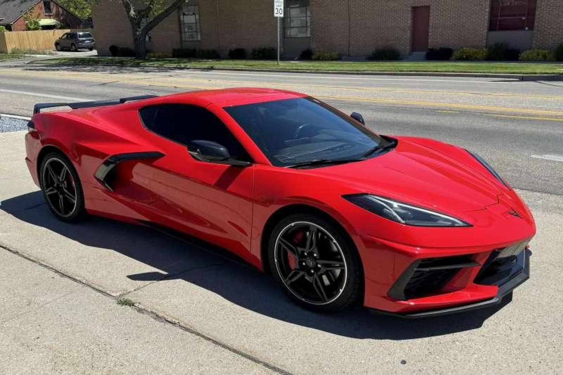 2022 Torch Red /Black Chevrolet Corvette Stingray 2LT Z51 (1G1YB2D4XN5) with an V8 6.2 Liter engine, Automatic transmission, located at 2304 W. Main St., Boise, ID, 83702, (208) 342-7777, 43.622105, -116.218658 - C8 Corvette With Lift! Ready To GO! - Photo #21